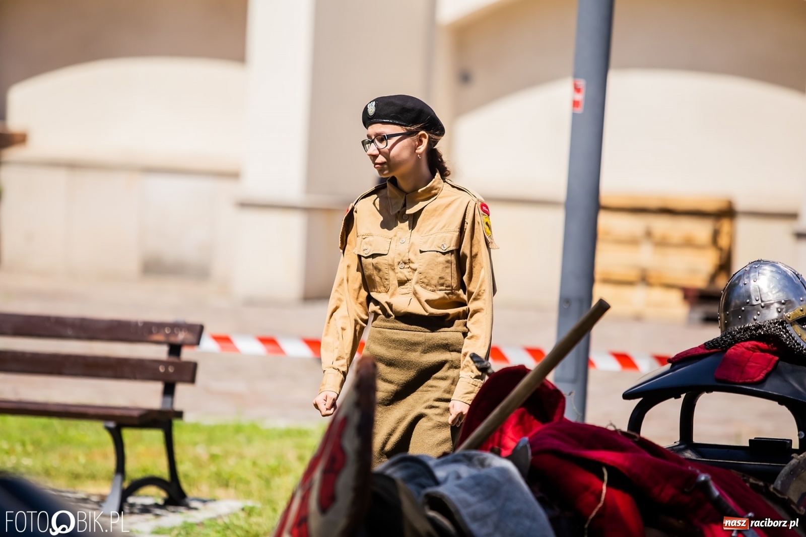 Zdjęcie w galerii na portalu naszraciborz.pl: Piknik militarny na raciborskim zamku [FOTO i WIDEO] wiadomości z regionu