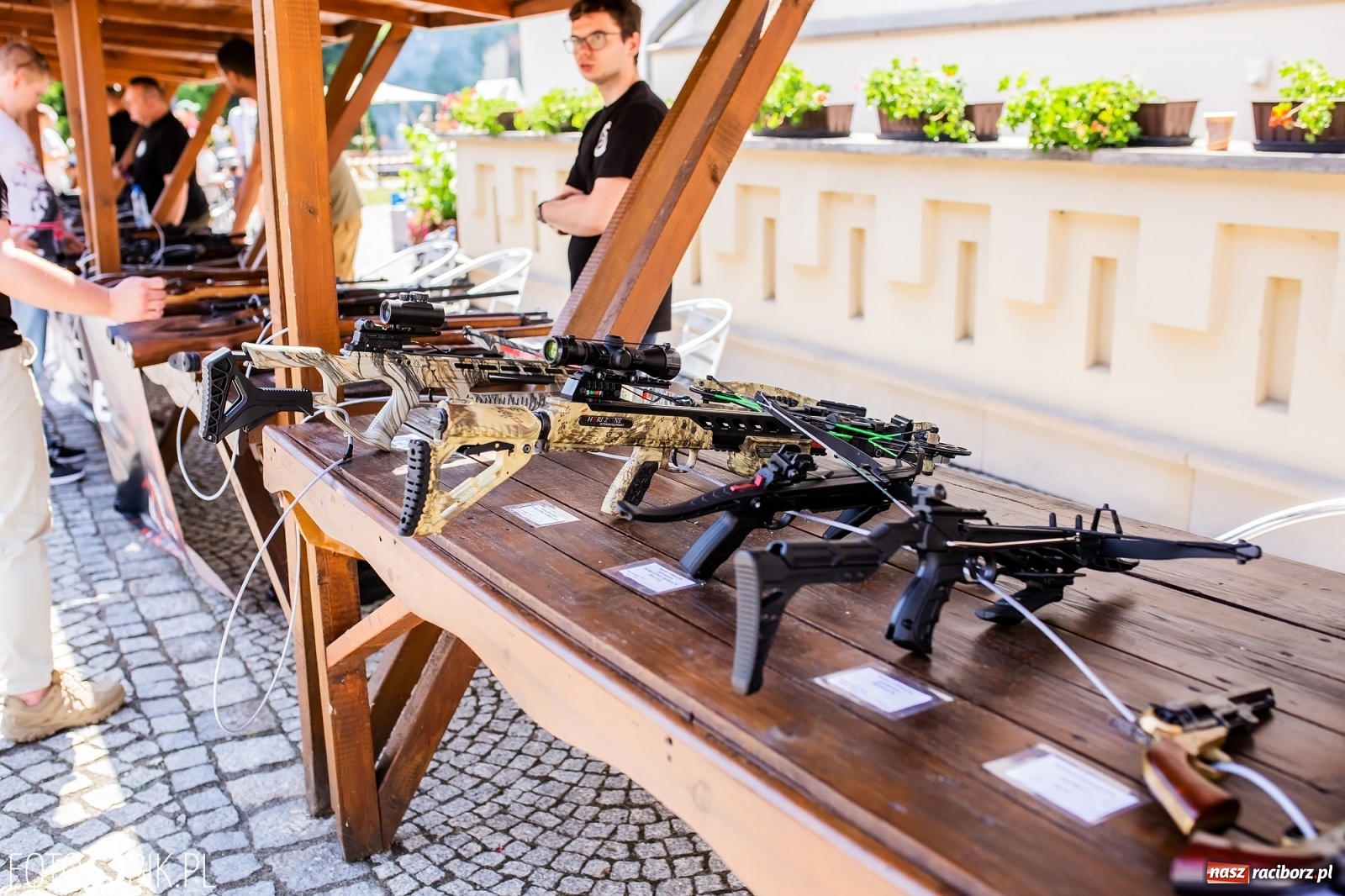 Zdjęcie w galerii na portalu naszraciborz.pl: Piknik militarny na raciborskim zamku [FOTO i WIDEO] wiadomości z regionu