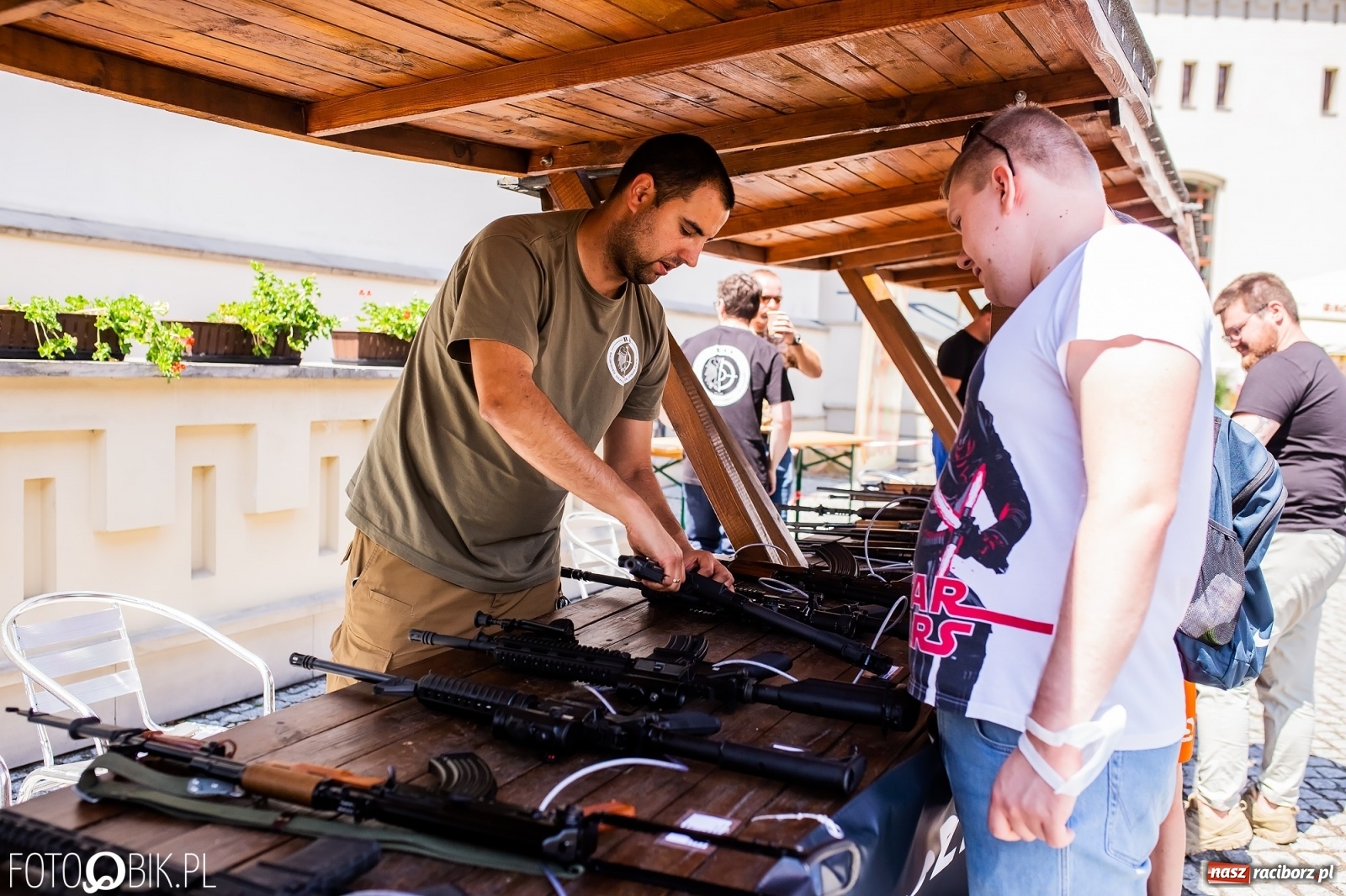 Zdjęcie w galerii na portalu naszraciborz.pl: Piknik militarny na raciborskim zamku [FOTO i WIDEO] wiadomości z regionu