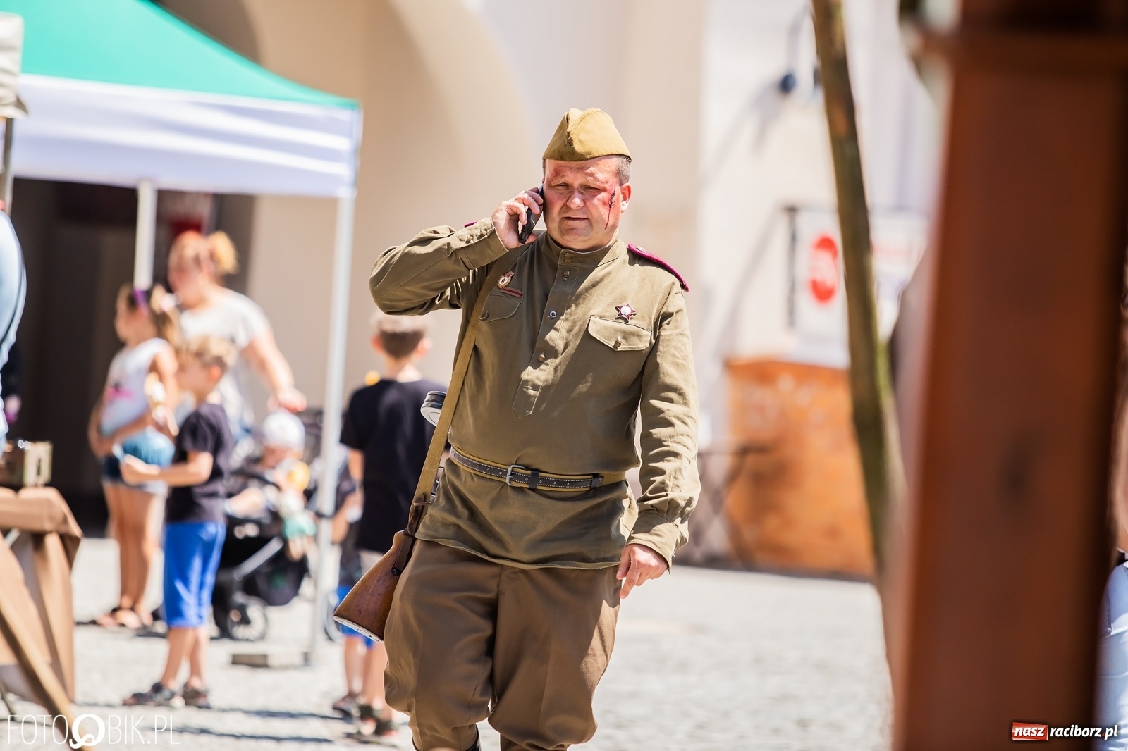 Zdjęcie w galerii na portalu naszraciborz.pl: Piknik militarny na raciborskim zamku [FOTO i WIDEO] wiadomości z regionu