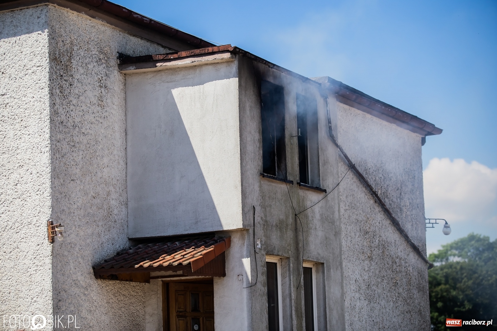 Zdjęcie w galerii na portalu naszraciborz.pl: Pożar pustostanu przy budowanej obwodnicy [FOTO i WIDEO] wiadomości z regionu