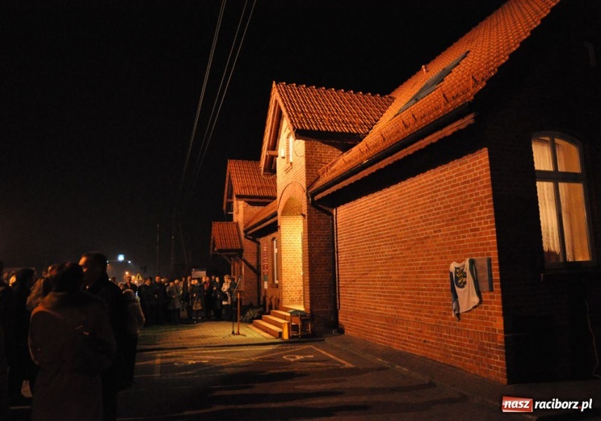 Zdjęcie w galerii na portalu naszraciborz.pl: Kornowacki urząd wydobyty z mroku wiadomości z regionu