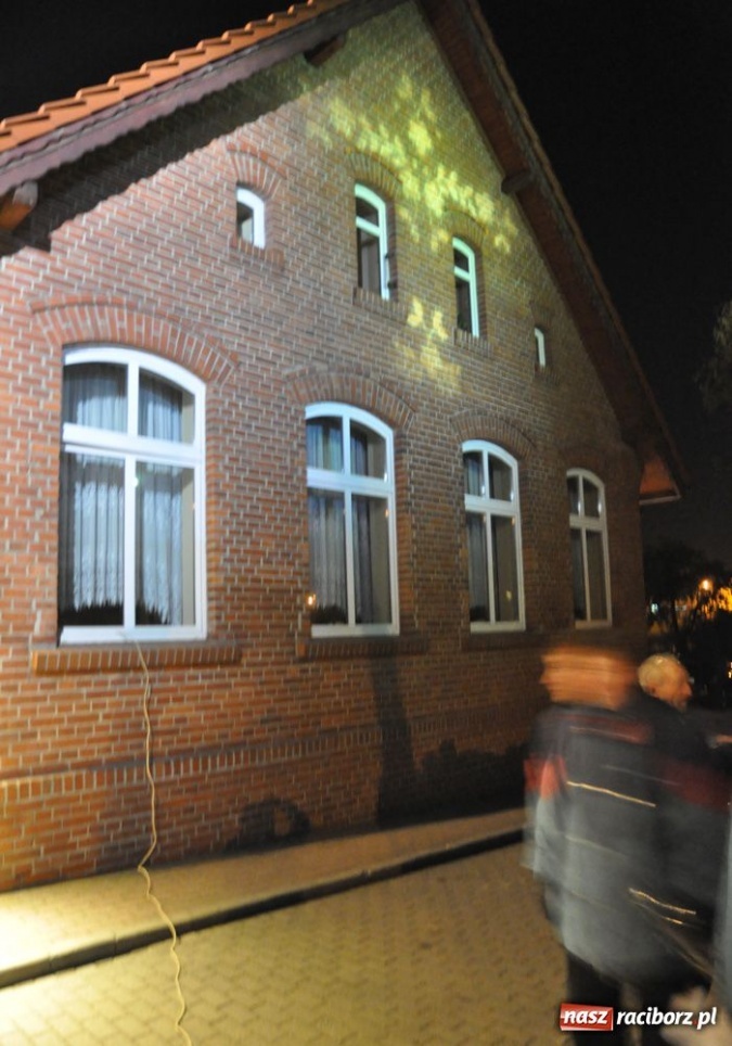 Zdjęcie w galerii na portalu naszraciborz.pl: Kornowacki urząd wydobyty z mroku wiadomości z regionu