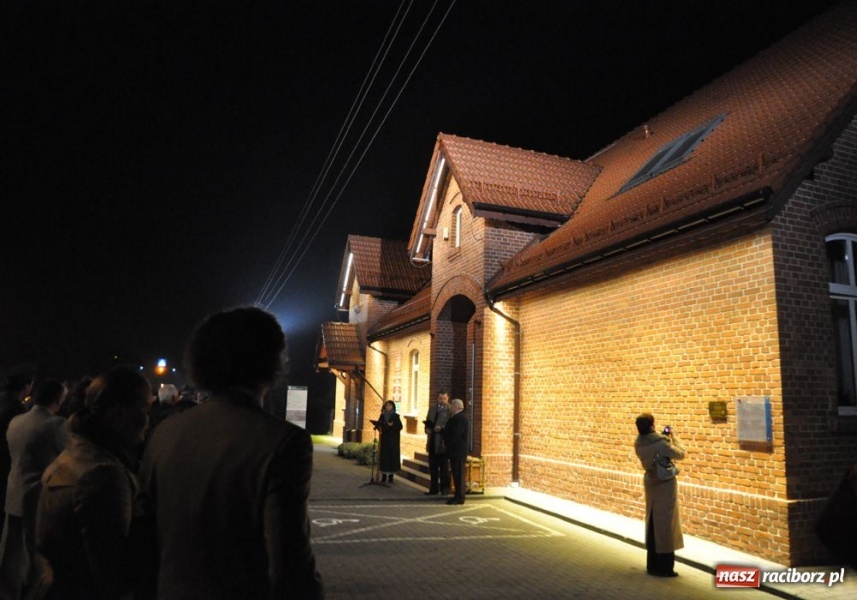 Zdjęcie w galerii na portalu naszraciborz.pl: Kornowacki urząd wydobyty z mroku wiadomości z regionu