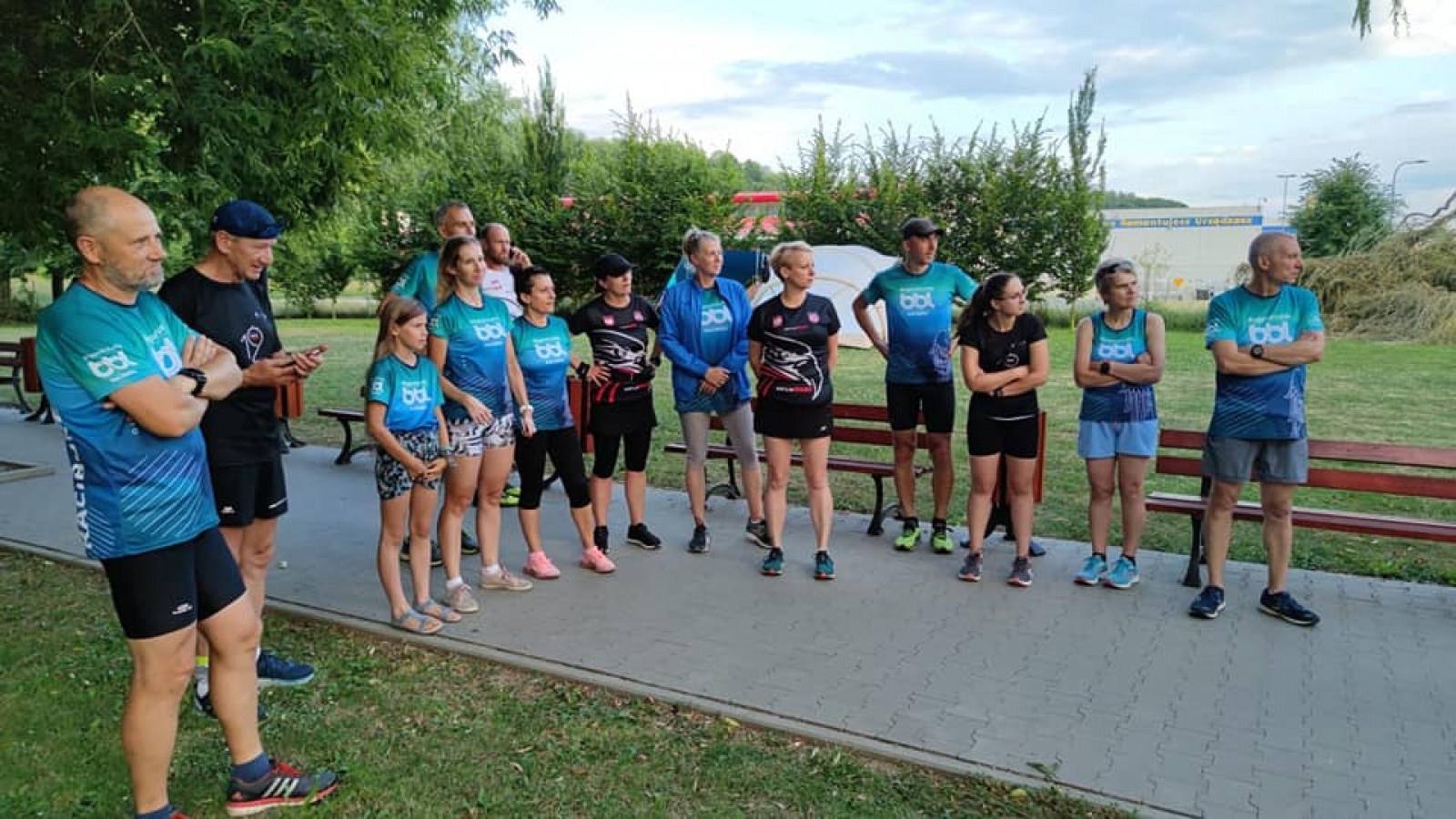 Zdjęcie w galerii na portalu naszraciborz.pl: Charytatywni biegacze gościli w Raciborzu wiadomości z regionu