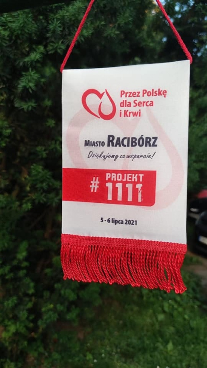 Zdjęcie w galerii na portalu naszraciborz.pl: Charytatywni biegacze gościli w Raciborzu wiadomości z regionu