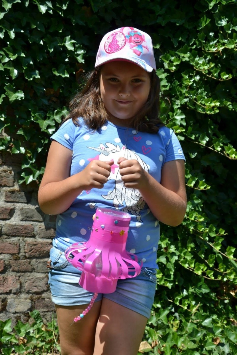 Zdjęcie w galerii na portalu naszraciborz.pl: W kraju kwitnącej wiśni. Na zamku robili lampiony wiadomości z regionu