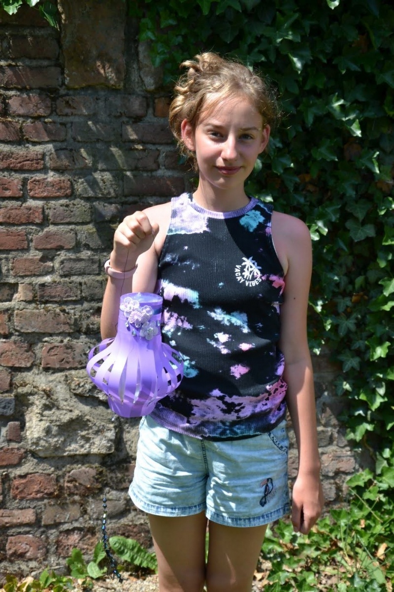 Zdjęcie w galerii na portalu naszraciborz.pl: W kraju kwitnącej wiśni. Na zamku robili lampiony wiadomości z regionu