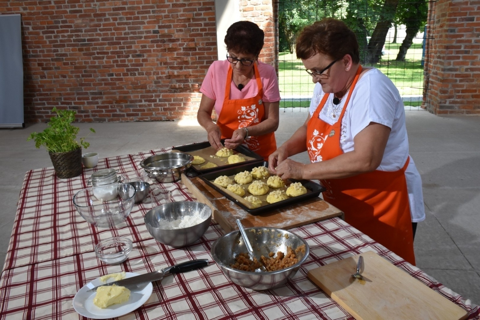 Zdjęcie w galerii na portalu naszraciborz.pl: Knedle z kaczką i kołoczyki na zimno. Rączka w Tworkowie wiadomości z regionu
