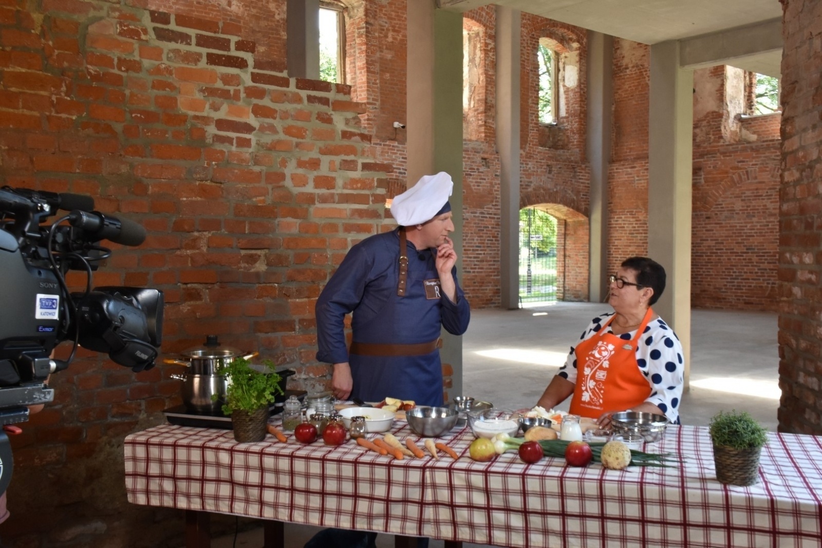 Zdjęcie w galerii na portalu naszraciborz.pl: Knedle z kaczką i kołoczyki na zimno. Rączka w Tworkowie wiadomości z regionu