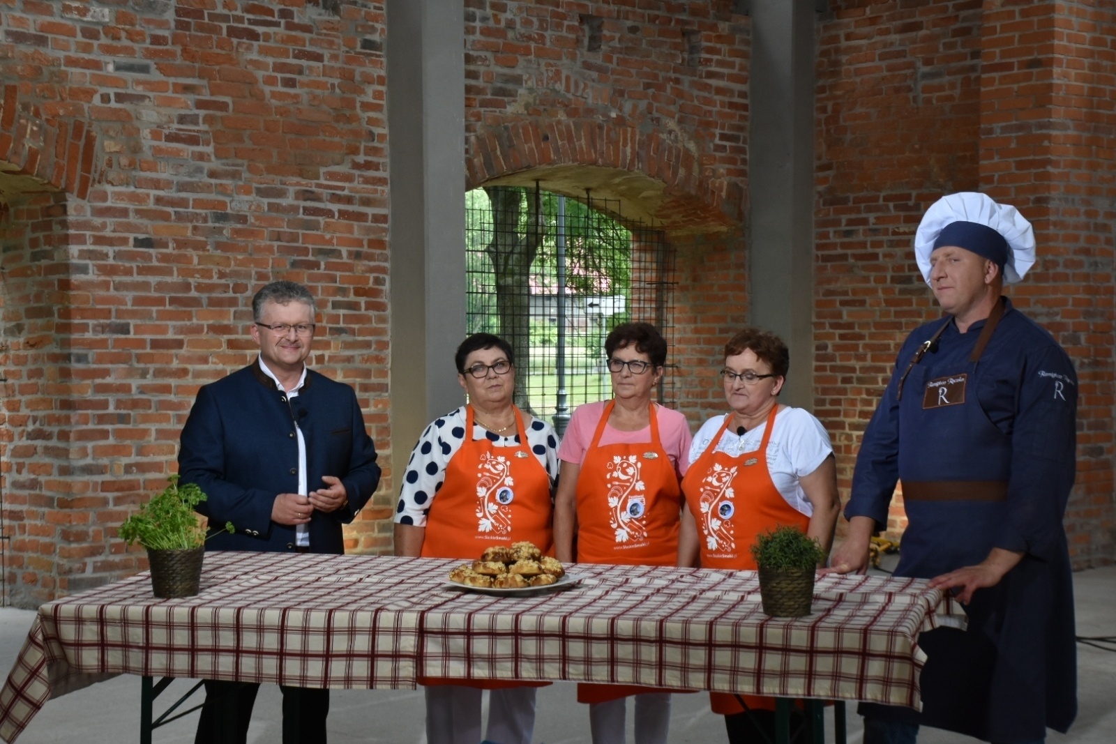 Zdjęcie w galerii na portalu naszraciborz.pl: Knedle z kaczką i kołoczyki na zimno. Rączka w Tworkowie wiadomości z regionu