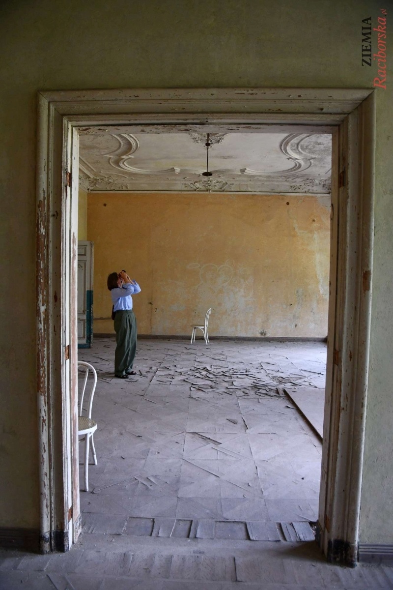 Zdjęcie w galerii na portalu naszraciborz.pl: Pałac w Krowiarkach wciąż skrywa wiele tajemnic [FOTO i WIDEO] wiadomości z regionu