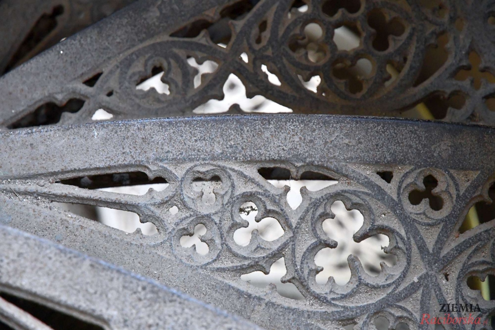 Zdjęcie w galerii na portalu naszraciborz.pl: Pałac w Krowiarkach wciąż skrywa wiele tajemnic [FOTO i WIDEO] wiadomości z regionu