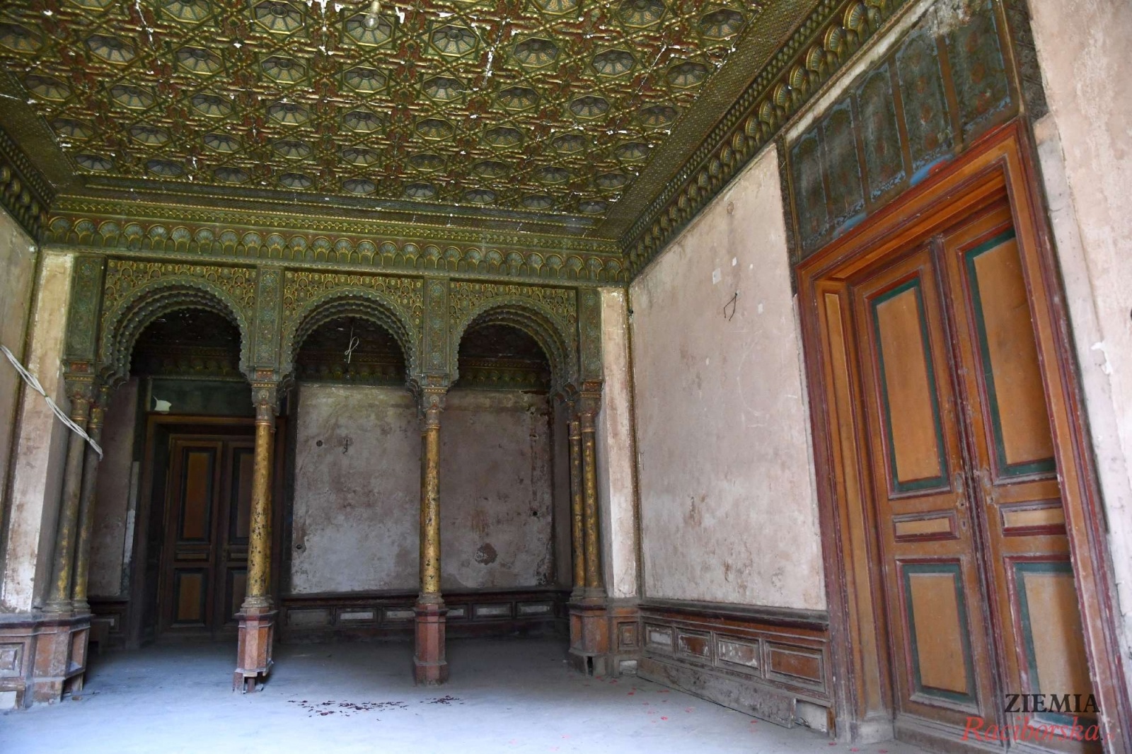 Zdjęcie w galerii na portalu naszraciborz.pl: Pałac w Krowiarkach wciąż skrywa wiele tajemnic [FOTO i WIDEO] wiadomości z regionu