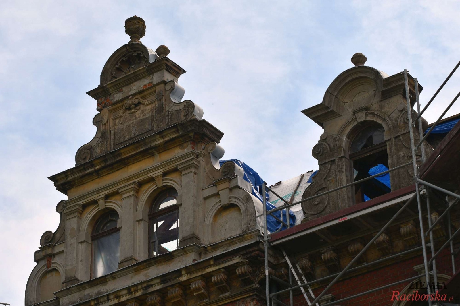 Zdjęcie w galerii na portalu naszraciborz.pl: Pałac w Krowiarkach wciąż skrywa wiele tajemnic [FOTO i WIDEO] wiadomości z regionu