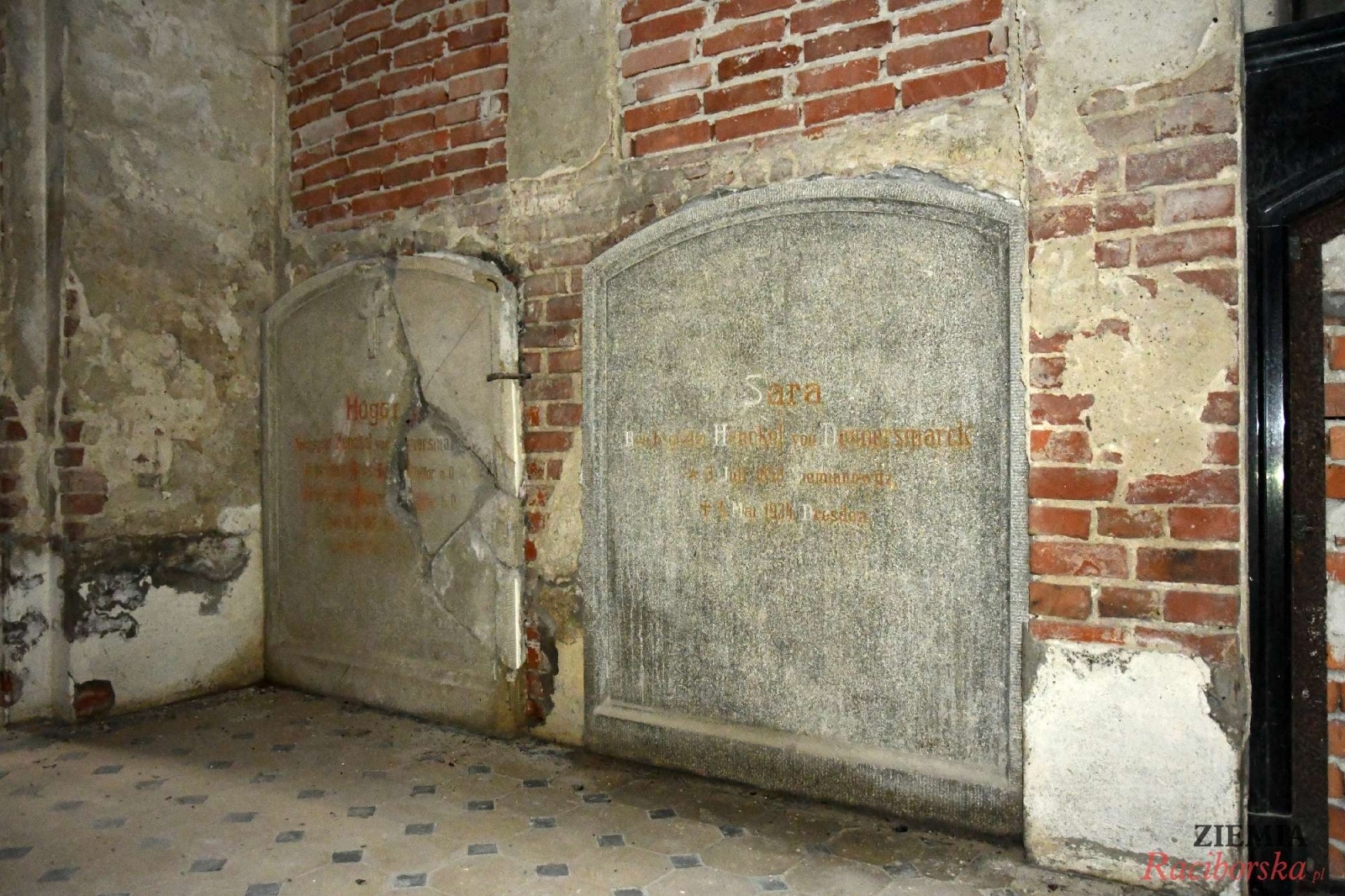 Zdjęcie w galerii na portalu naszraciborz.pl: Pałac w Krowiarkach wciąż skrywa wiele tajemnic [FOTO i WIDEO] wiadomości z regionu