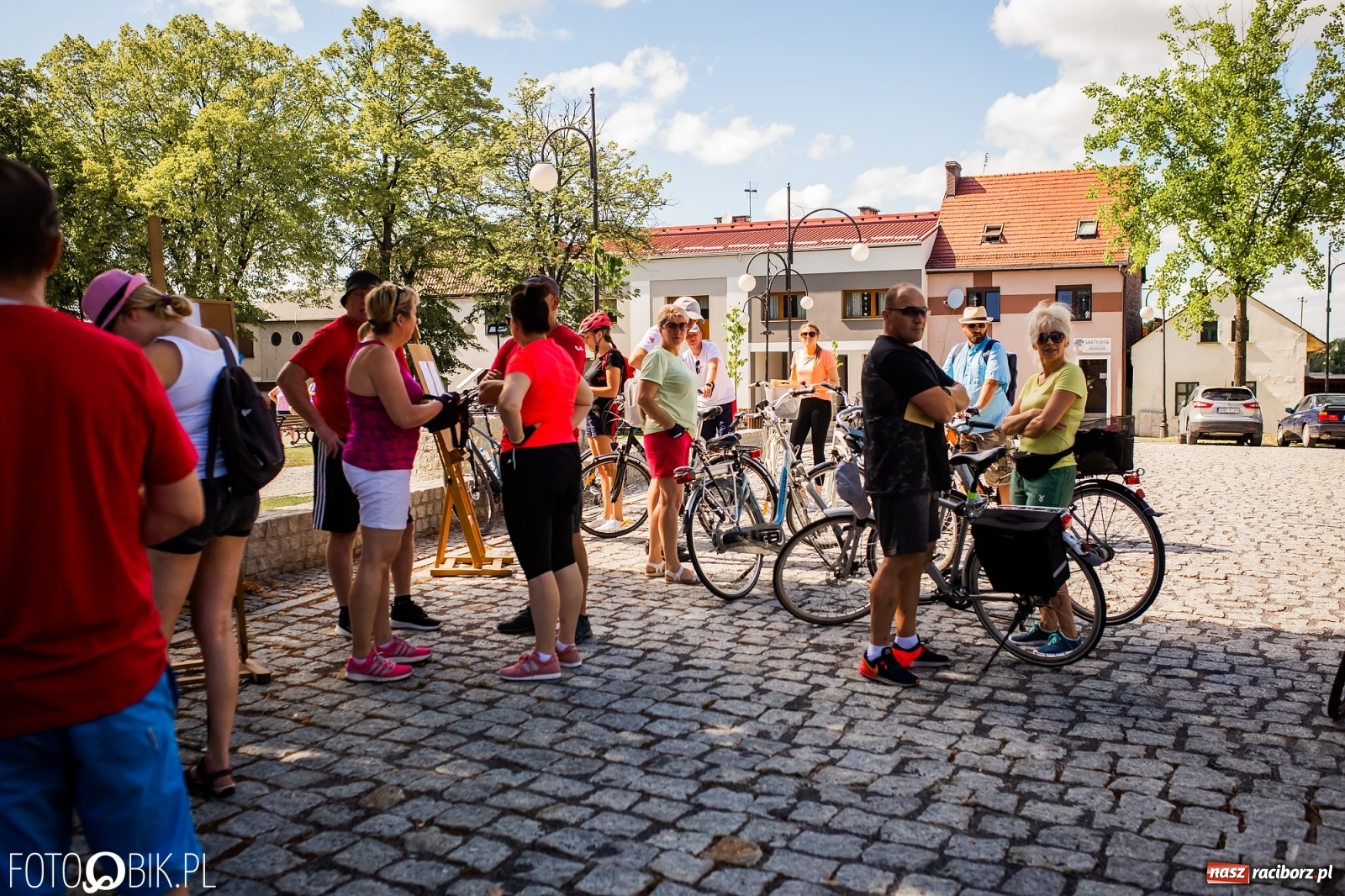 Zdjęcie w galerii na portalu naszraciborz.pl: Mieszkańcy Krzanowic i ich goście wrócili na rowerowy szlak wiadomości z regionu