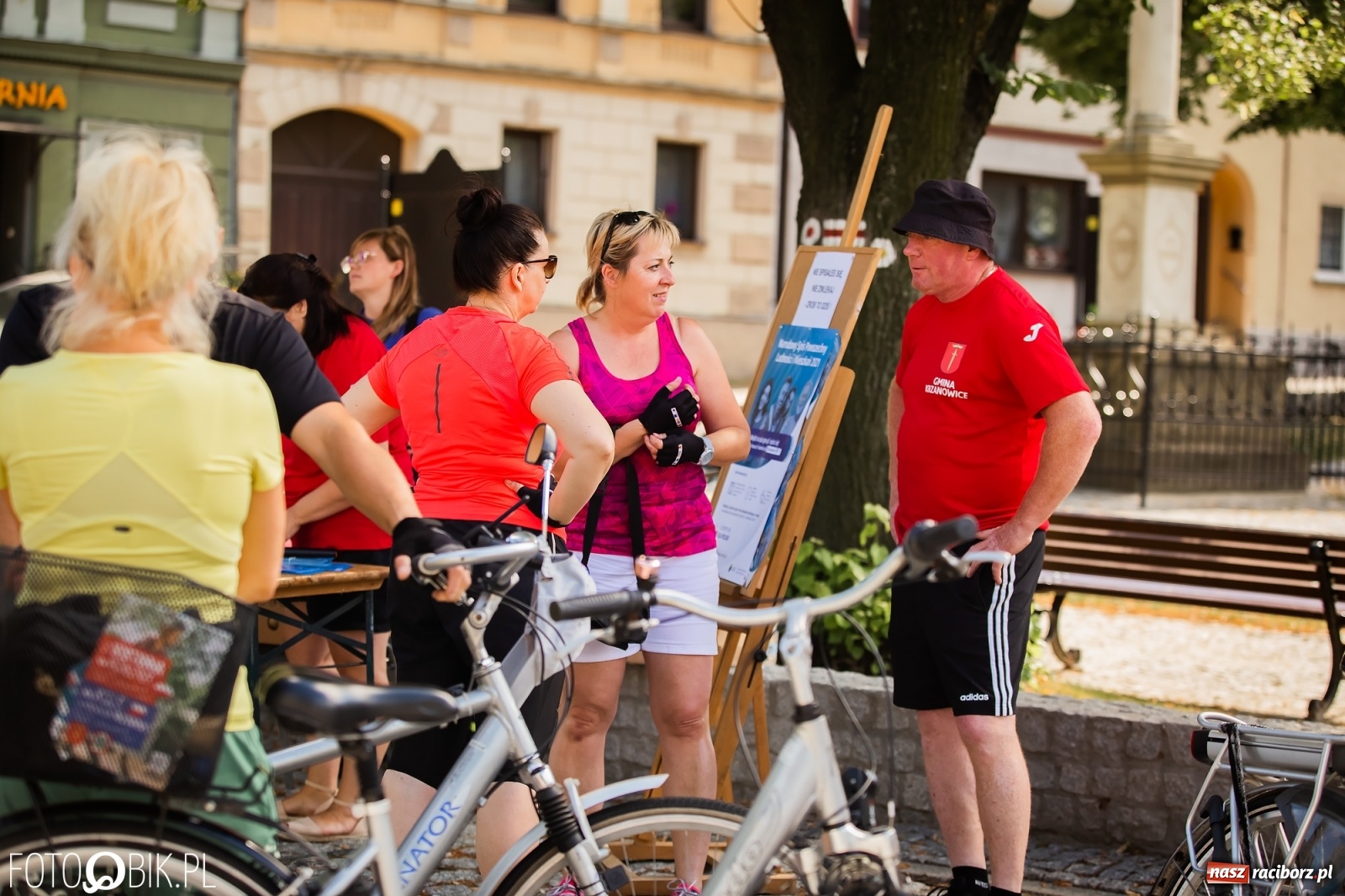 Zdjęcie w galerii na portalu naszraciborz.pl: Mieszkańcy Krzanowic i ich goście wrócili na rowerowy szlak wiadomości z regionu