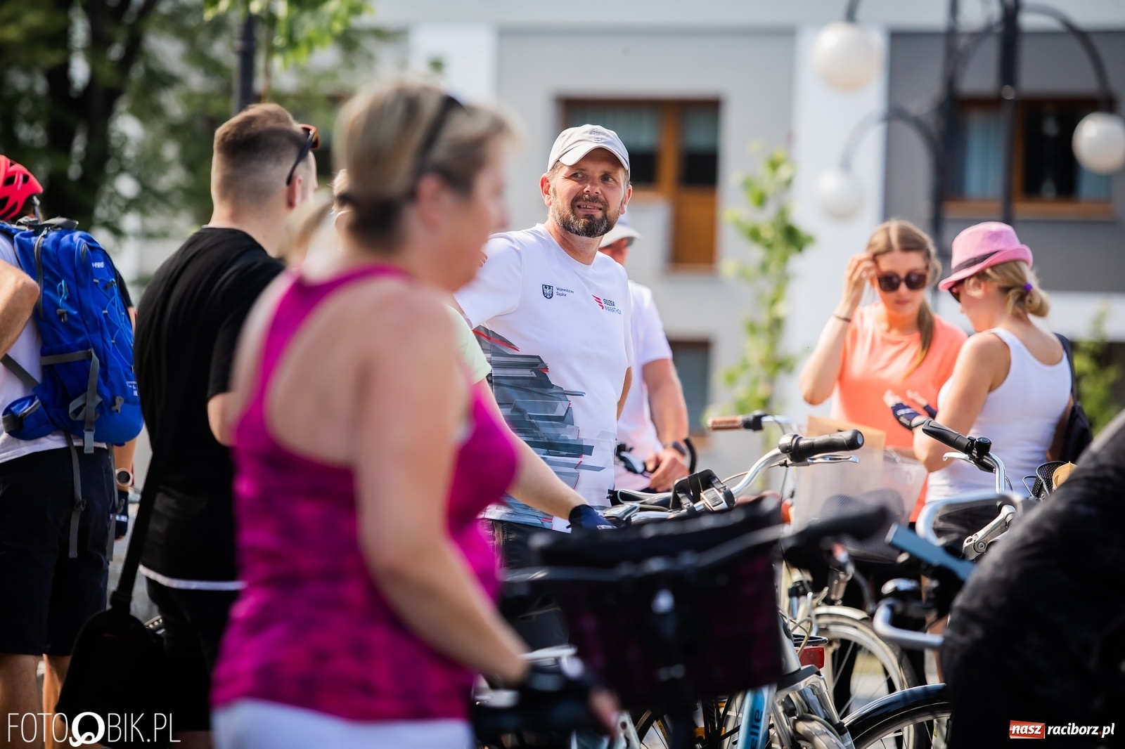 Zdjęcie w galerii na portalu naszraciborz.pl: Mieszkańcy Krzanowic i ich goście wrócili na rowerowy szlak wiadomości z regionu