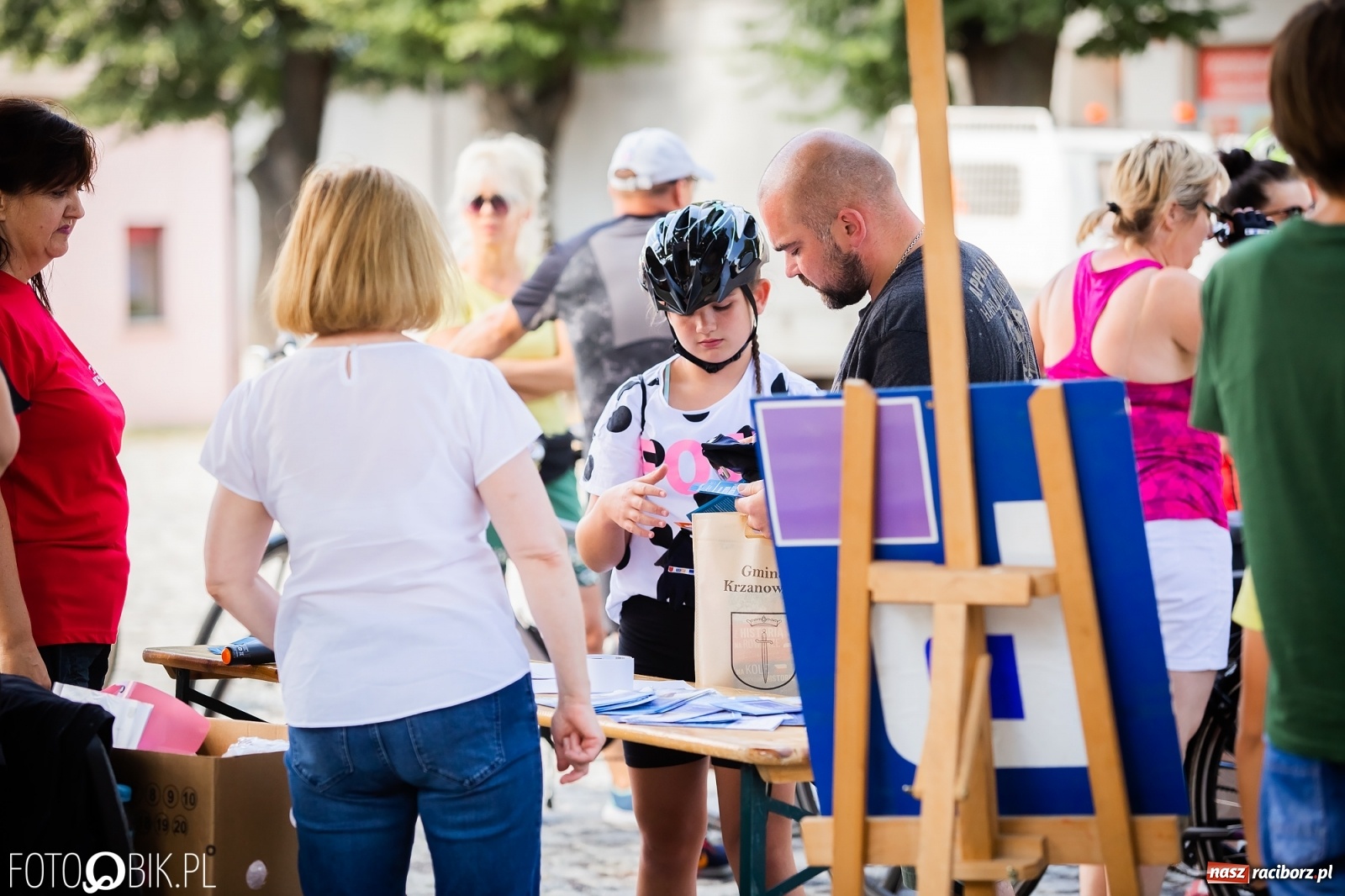 Zdjęcie w galerii na portalu naszraciborz.pl: Mieszkańcy Krzanowic i ich goście wrócili na rowerowy szlak wiadomości z regionu