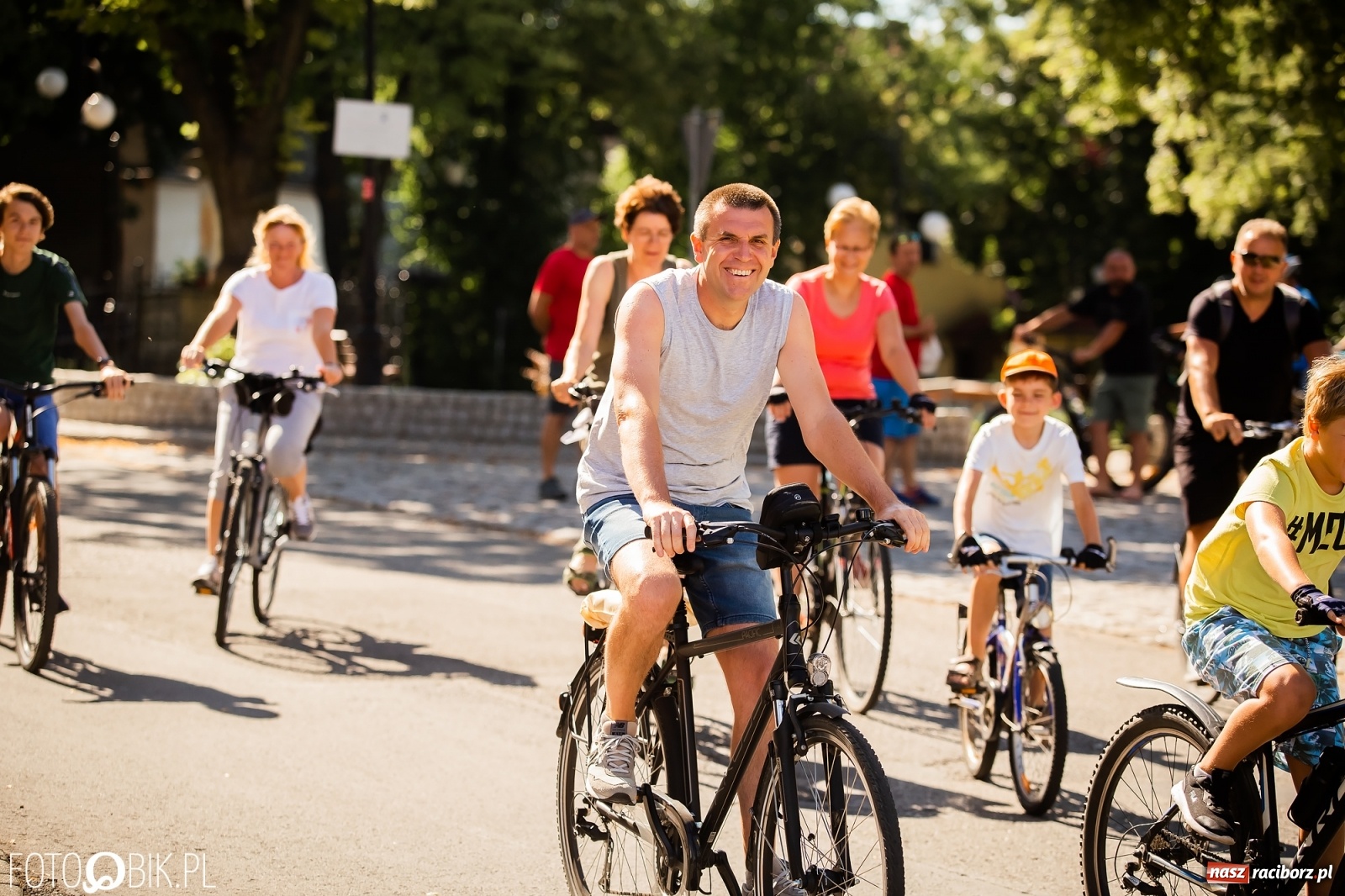 Zdjęcie w galerii na portalu naszraciborz.pl: Mieszkańcy Krzanowic i ich goście wrócili na rowerowy szlak wiadomości z regionu