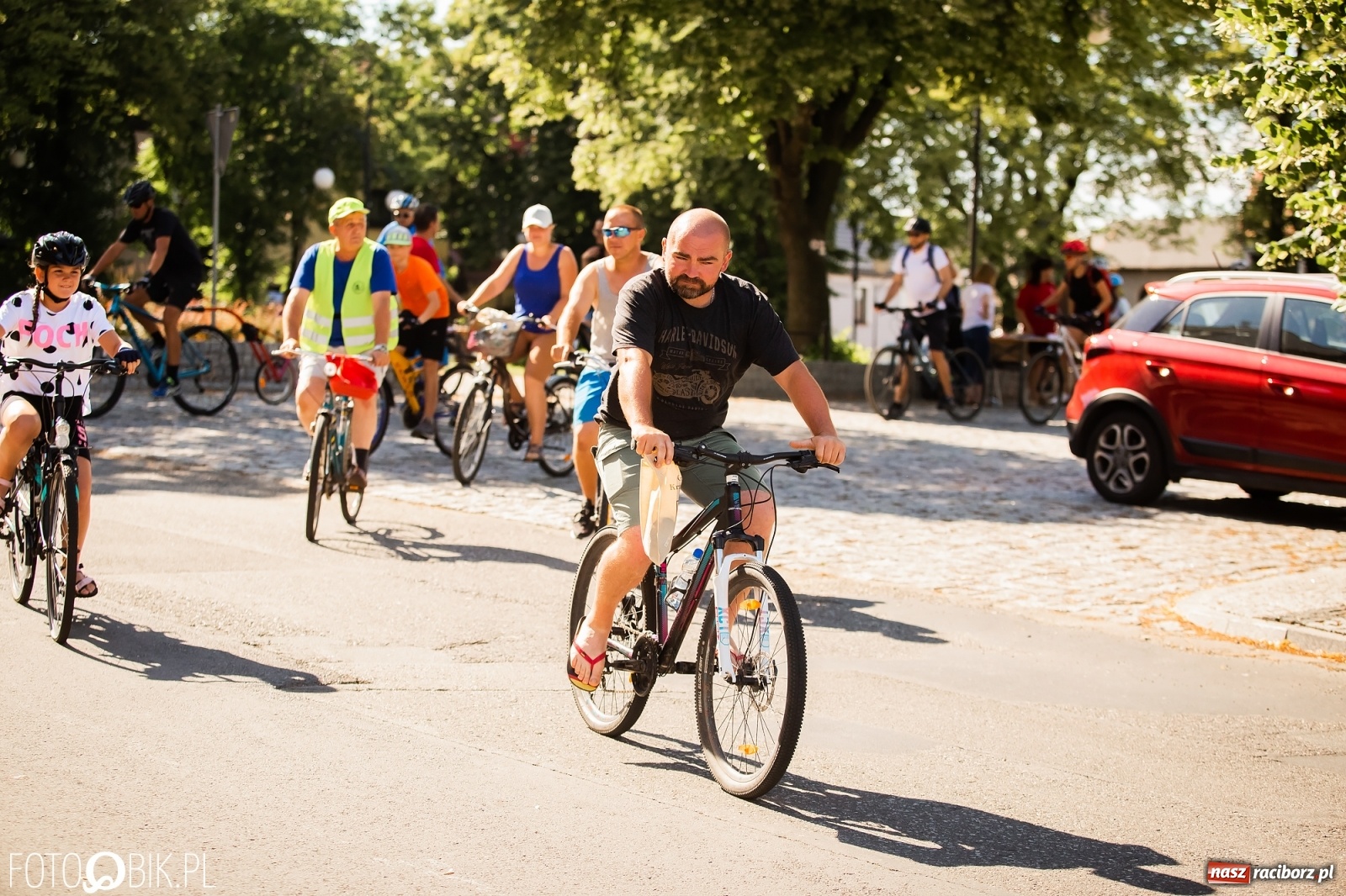Zdjęcie w galerii na portalu naszraciborz.pl: Mieszkańcy Krzanowic i ich goście wrócili na rowerowy szlak wiadomości z regionu