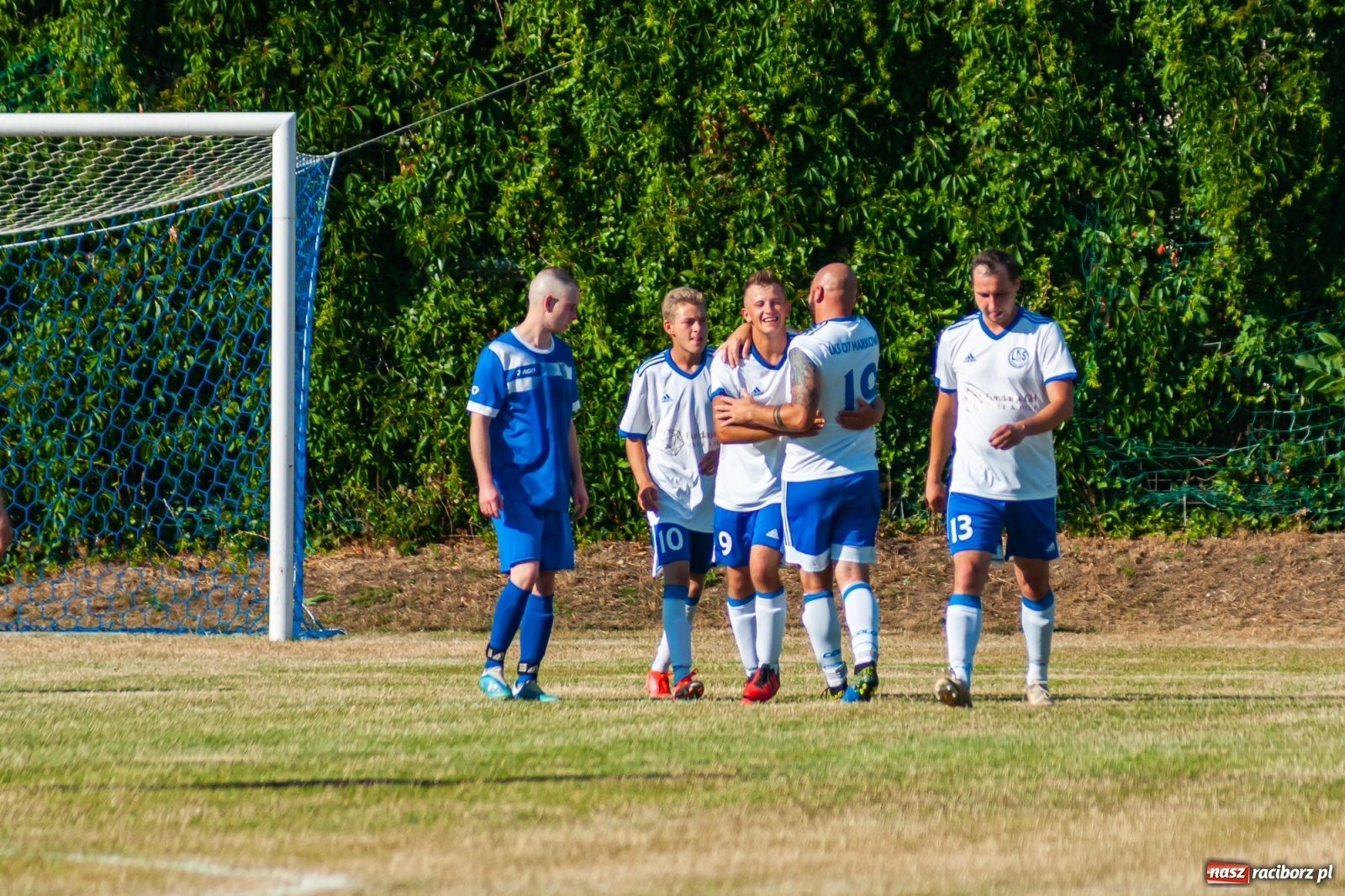 Zdjęcie w galerii na portalu naszraciborz.pl: B klasa. Wysokie zwycięstwo Markowic na zakończenie sezonu [FOTO] wiadomości z regionu