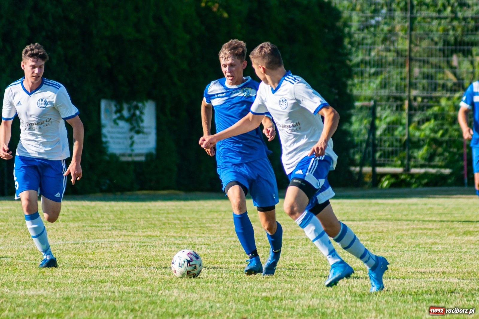 Zdjęcie w galerii na portalu naszraciborz.pl: B klasa. Wysokie zwycięstwo Markowic na zakończenie sezonu [FOTO] wiadomości z regionu