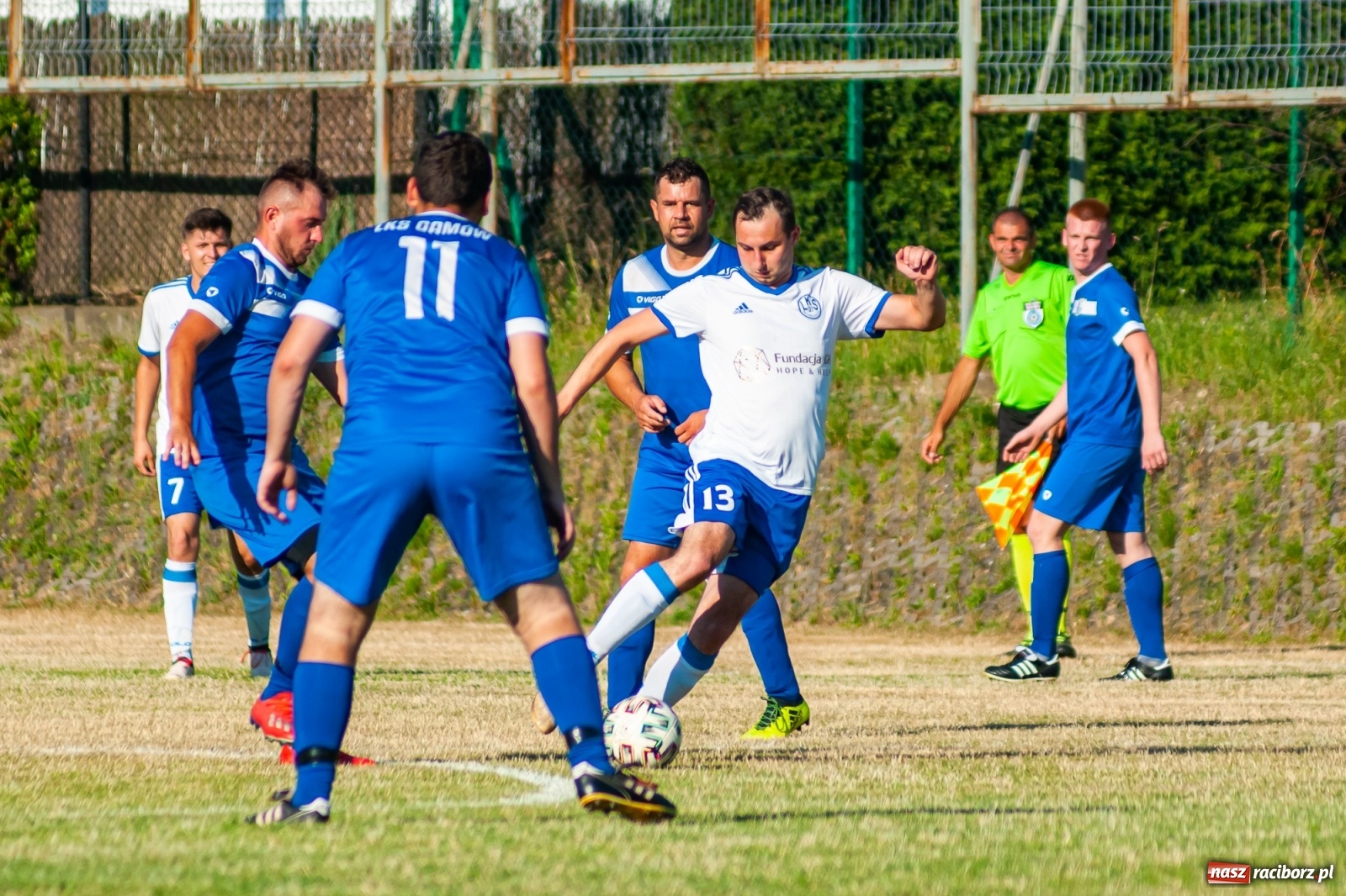 Zdjęcie w galerii na portalu naszraciborz.pl: B klasa. Wysokie zwycięstwo Markowic na zakończenie sezonu [FOTO] wiadomości z regionu