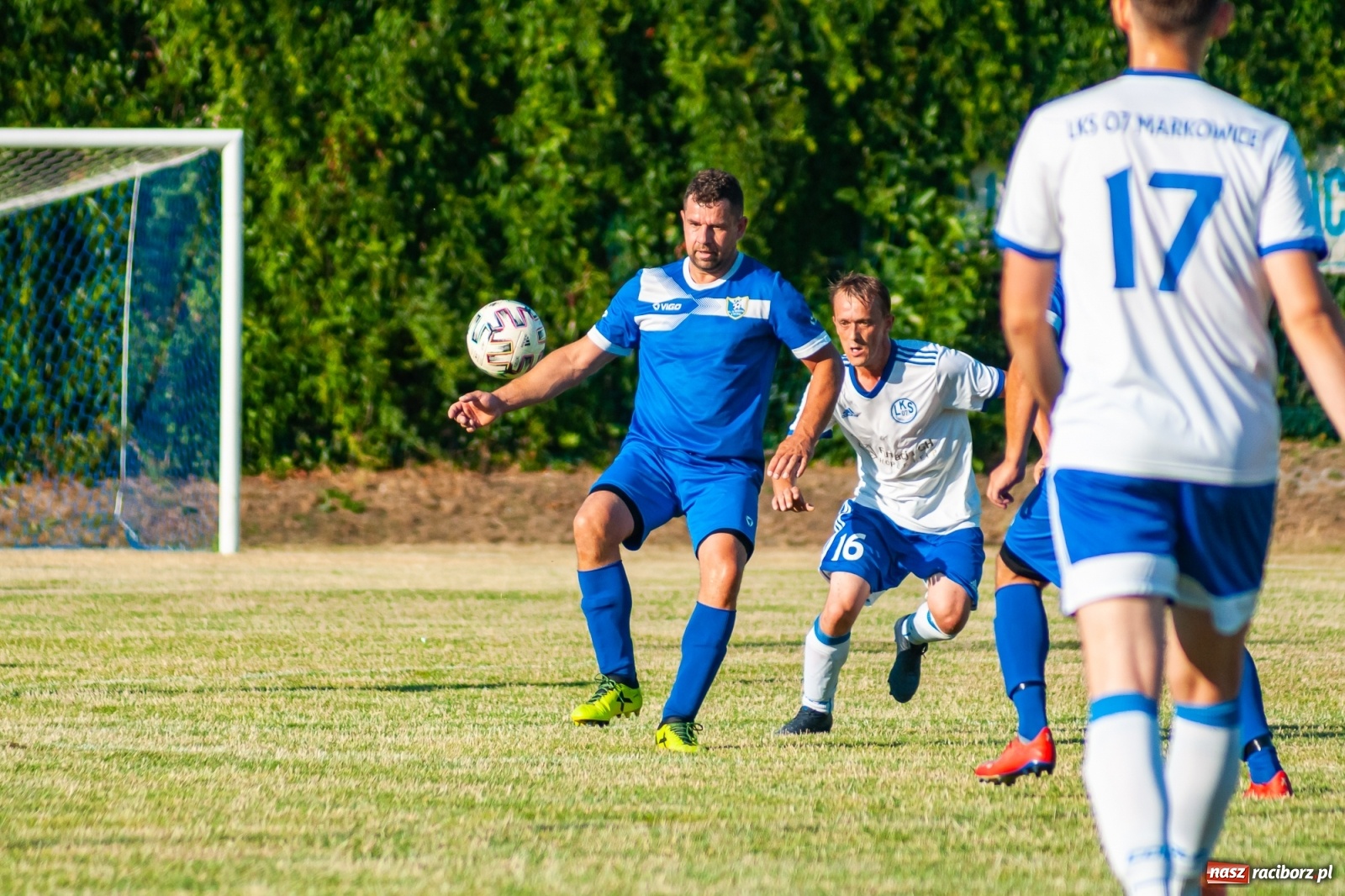 Zdjęcie w galerii na portalu naszraciborz.pl: B klasa. Wysokie zwycięstwo Markowic na zakończenie sezonu [FOTO] wiadomości z regionu