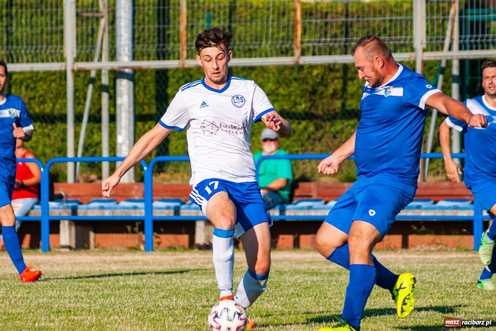 Zdjęcie w galerii na portalu naszraciborz.pl: B klasa. Wysokie zwycięstwo Markowic na zakończenie sezonu [FOTO] wiadomości z regionu