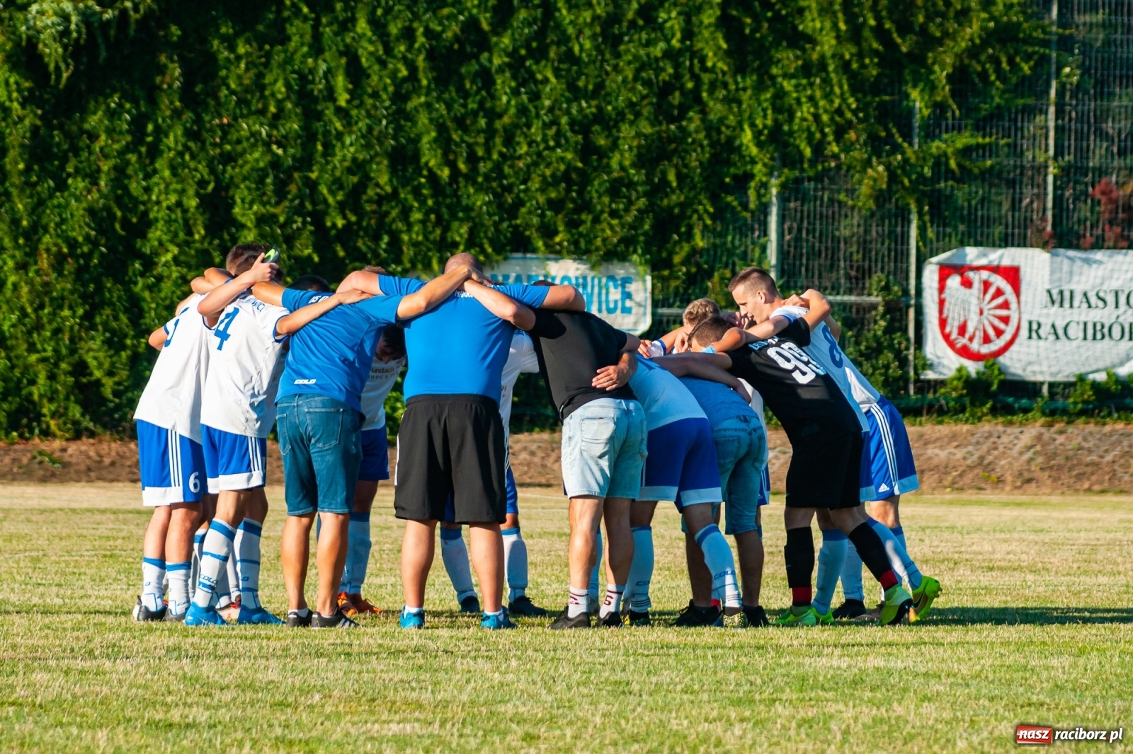 Zdjęcie w galerii na portalu naszraciborz.pl: B klasa. Wysokie zwycięstwo Markowic na zakończenie sezonu [FOTO] wiadomości z regionu