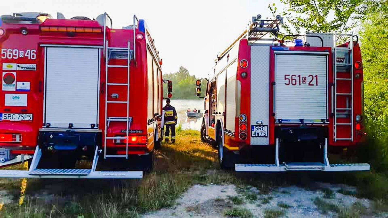 Zdjęcie w galerii na portalu naszraciborz.pl: Tragedia w Roszkowie. 34-latka utonęła w samochodzie wiadomości z regionu