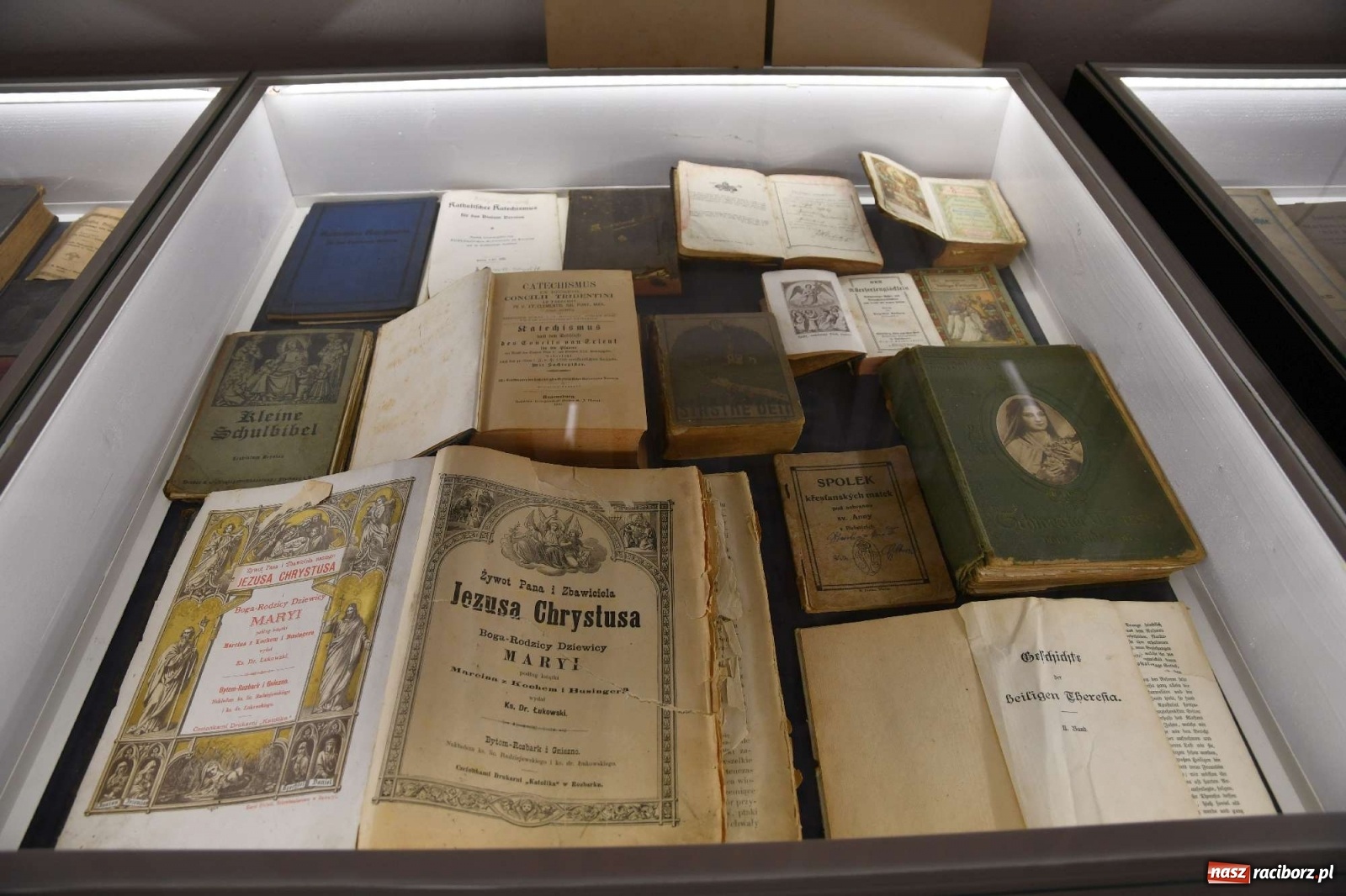 Zdjęcie w galerii na portalu naszraciborz.pl: Borucin pełen skarbów. We wsi otwarto izbę regionalną [FOTO i WIDEO] wiadomości z regionu