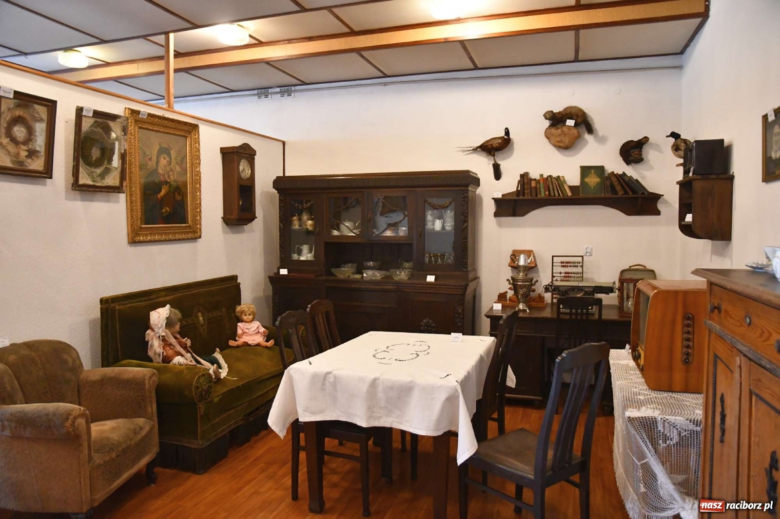 Zdjęcie w galerii na portalu naszraciborz.pl: Borucin pełen skarbów. We wsi otwarto izbę regionalną [FOTO i WIDEO] wiadomości z regionu