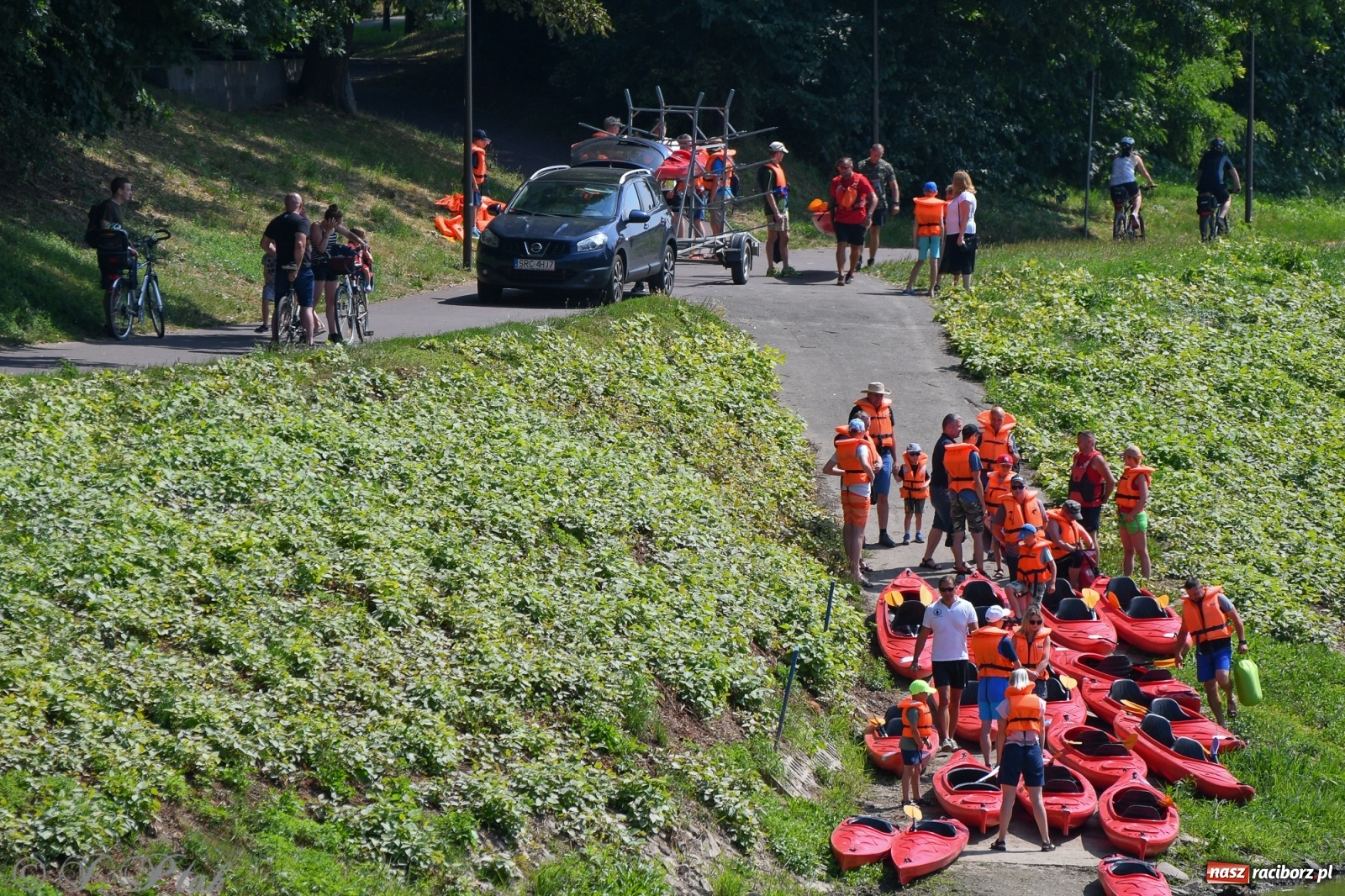 Zdjęcie w galerii na portalu naszraciborz.pl: Na te atrakcje OSiR-u nie brakuje chętnych wiadomości z regionu