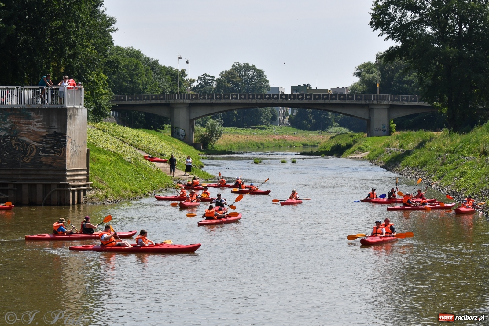 Zdjęcie w galerii na portalu naszraciborz.pl: Na te atrakcje OSiR-u nie brakuje chętnych wiadomości z regionu