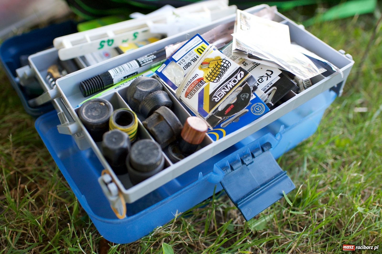 Zdjęcie w galerii na portalu naszraciborz.pl: Teresa Śmietana i Waldemar Filip z Pucharem Wójta wiadomości z regionu