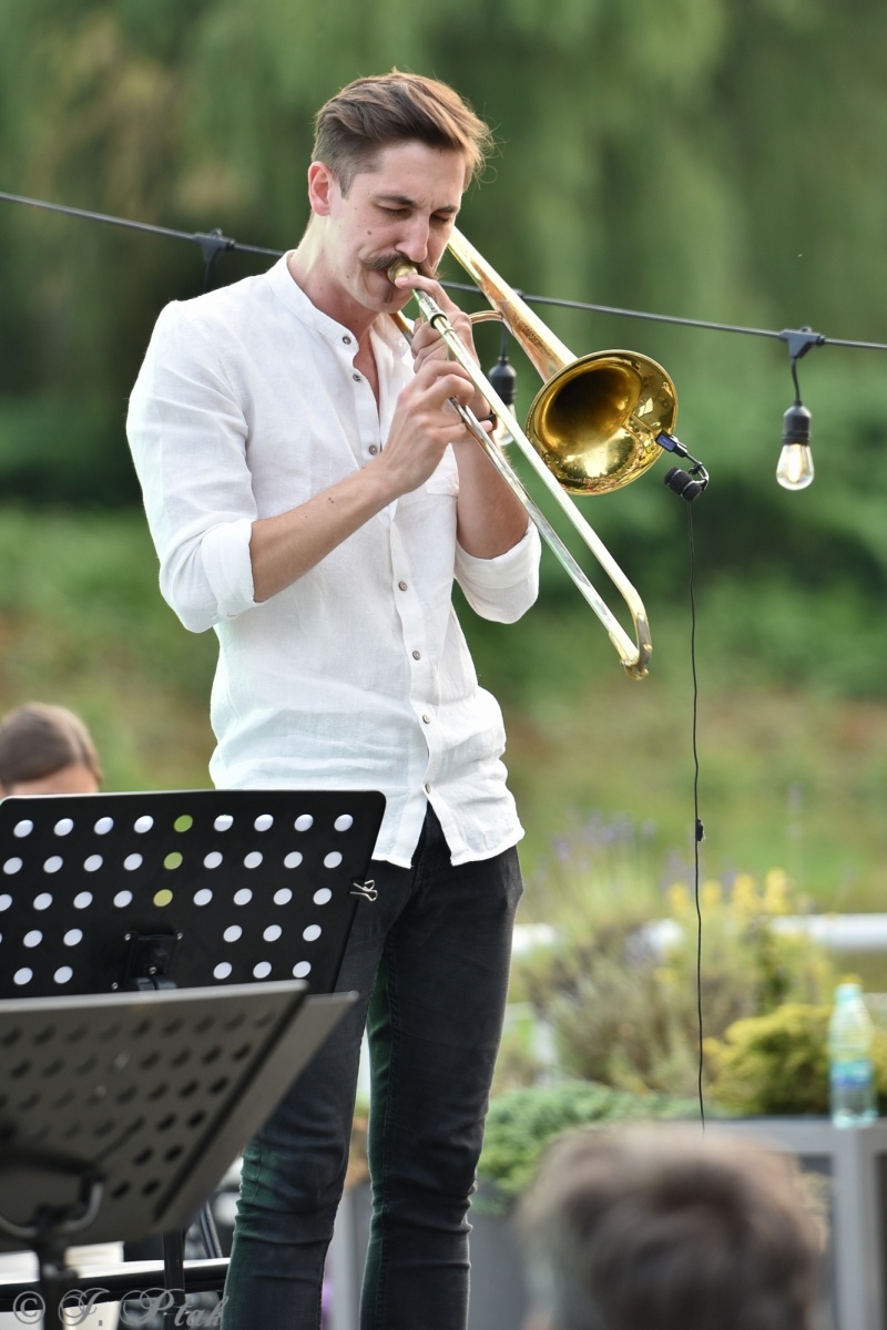 Zdjęcie w galerii na portalu naszraciborz.pl: Jazzowy power na bulwarach nad Odrą wiadomości z regionu