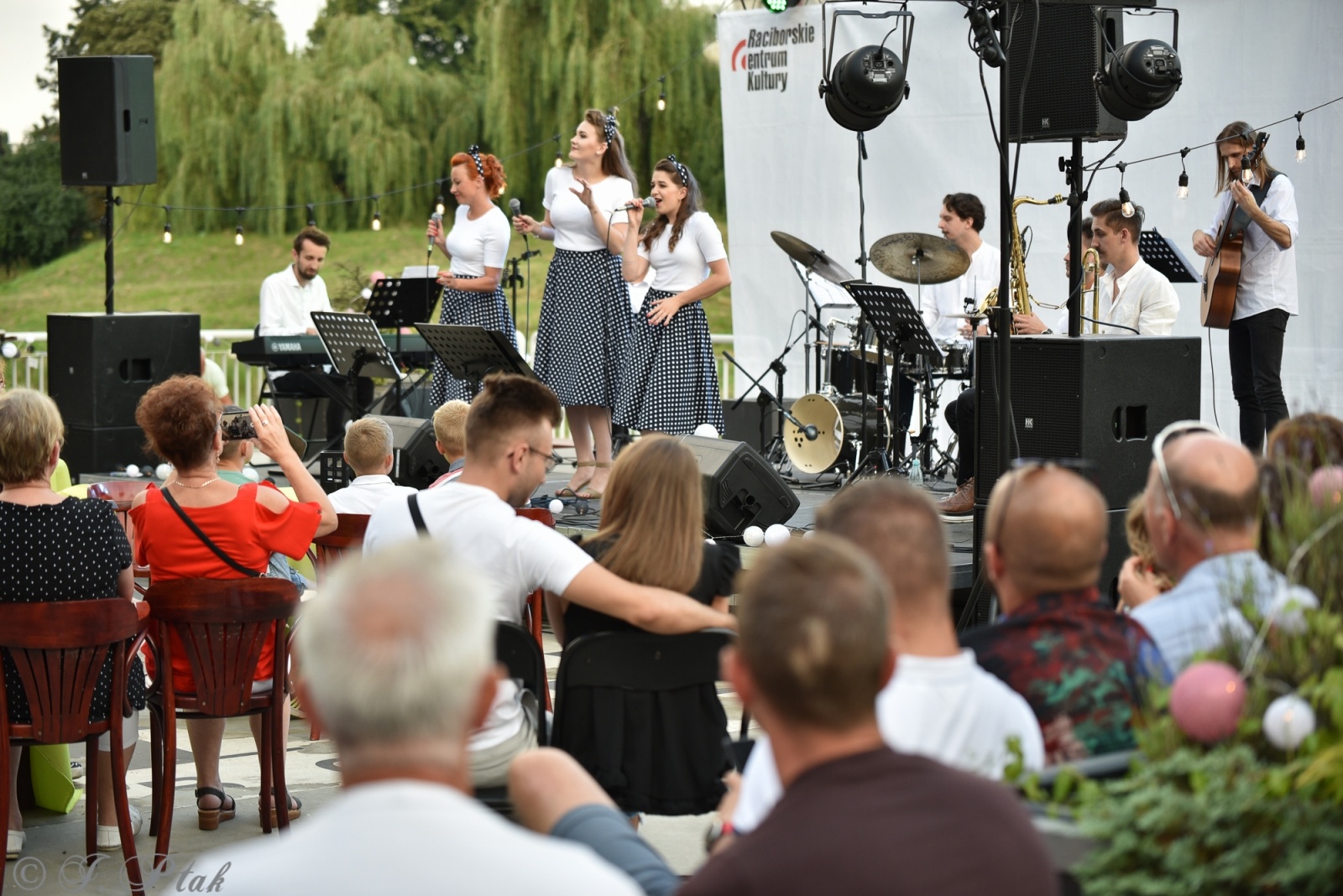 Zdjęcie w galerii na portalu naszraciborz.pl: Jazzowy power na bulwarach nad Odrą wiadomości z regionu