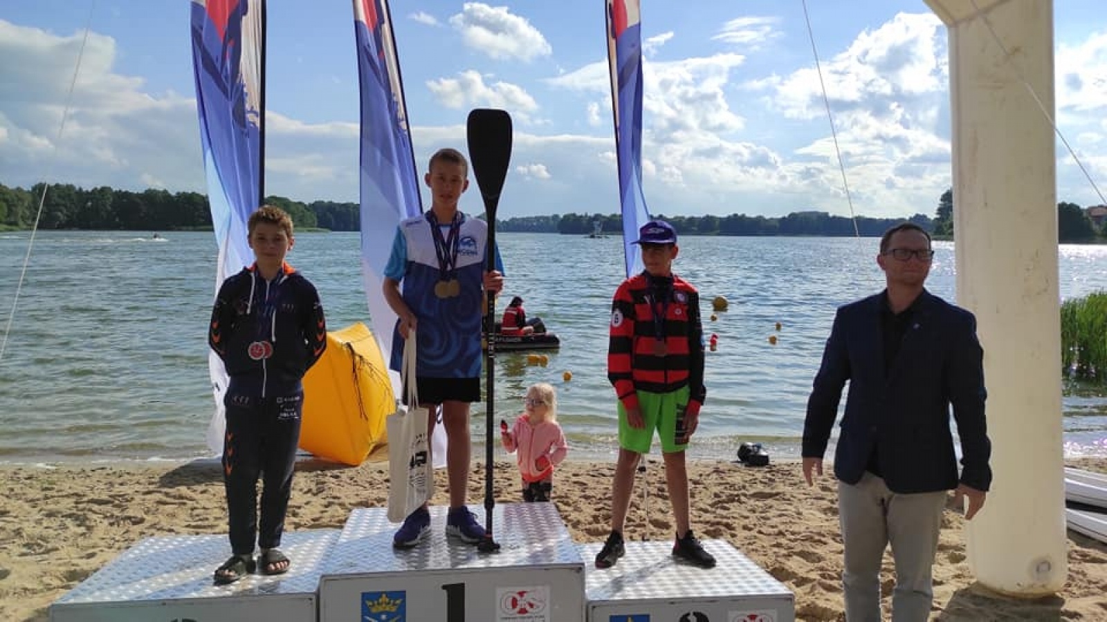 Zdjęcie w galerii na portalu naszraciborz.pl: Sukcesy zawodników Towarzystwa Wioślarskiego na Wałcz Sup Race [FOTO] wiadomości z regionu