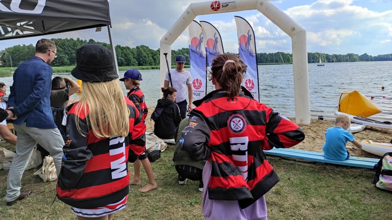 Zdjęcie w galerii na portalu naszraciborz.pl: Sukcesy zawodników Towarzystwa Wioślarskiego na Wałcz Sup Race [FOTO] wiadomości z regionu