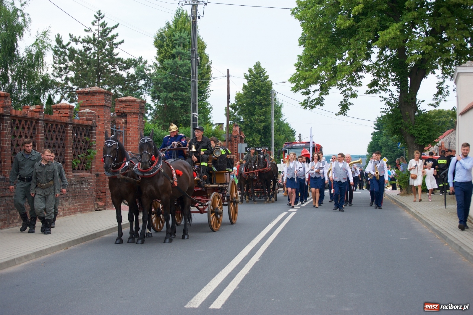 Zdjęcie w galerii na portalu naszraciborz.pl: Tak po strażacku bawiły się wczoraj Bieńkowice [FOTO] wiadomości z regionu