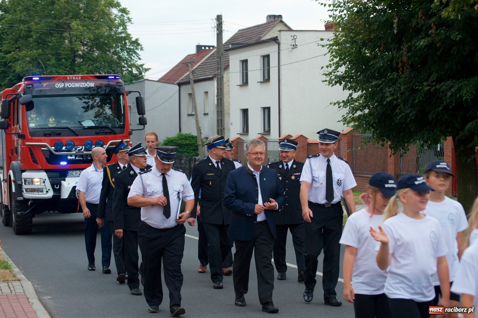Zdjęcie w galerii na portalu naszraciborz.pl: Tak po strażacku bawiły się wczoraj Bieńkowice [FOTO] wiadomości z regionu