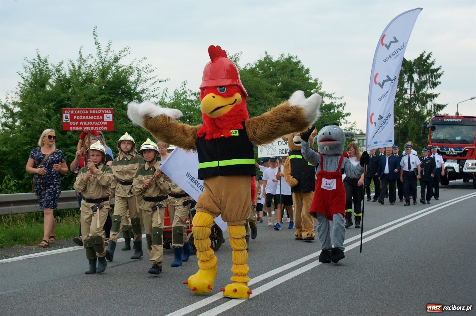 Zdjęcie w galerii na portalu naszraciborz.pl: Tak po strażacku bawiły się wczoraj Bieńkowice [FOTO] wiadomości z regionu