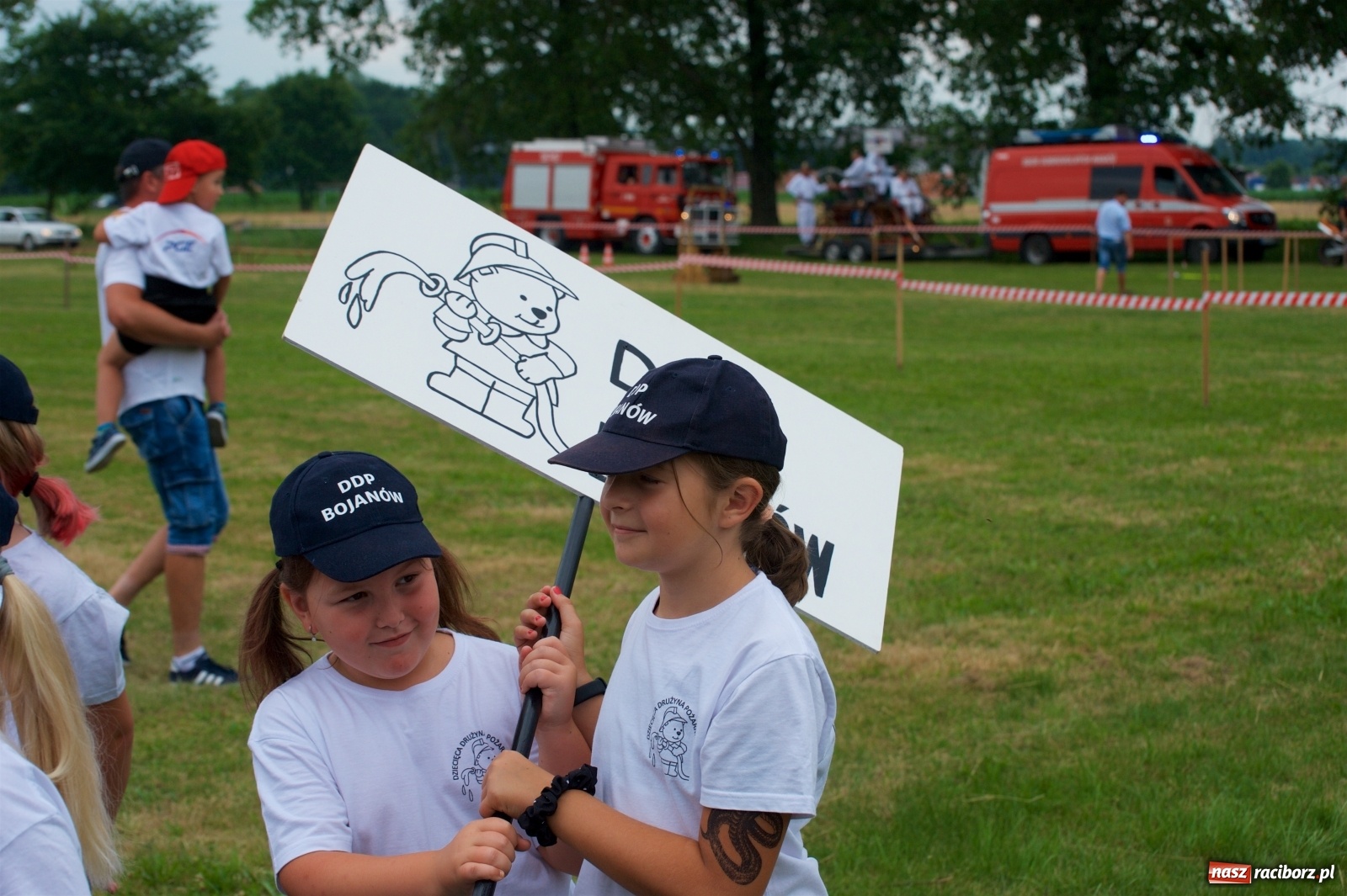 Zdjęcie w galerii na portalu naszraciborz.pl: Tak po strażacku bawiły się wczoraj Bieńkowice [FOTO] wiadomości z regionu