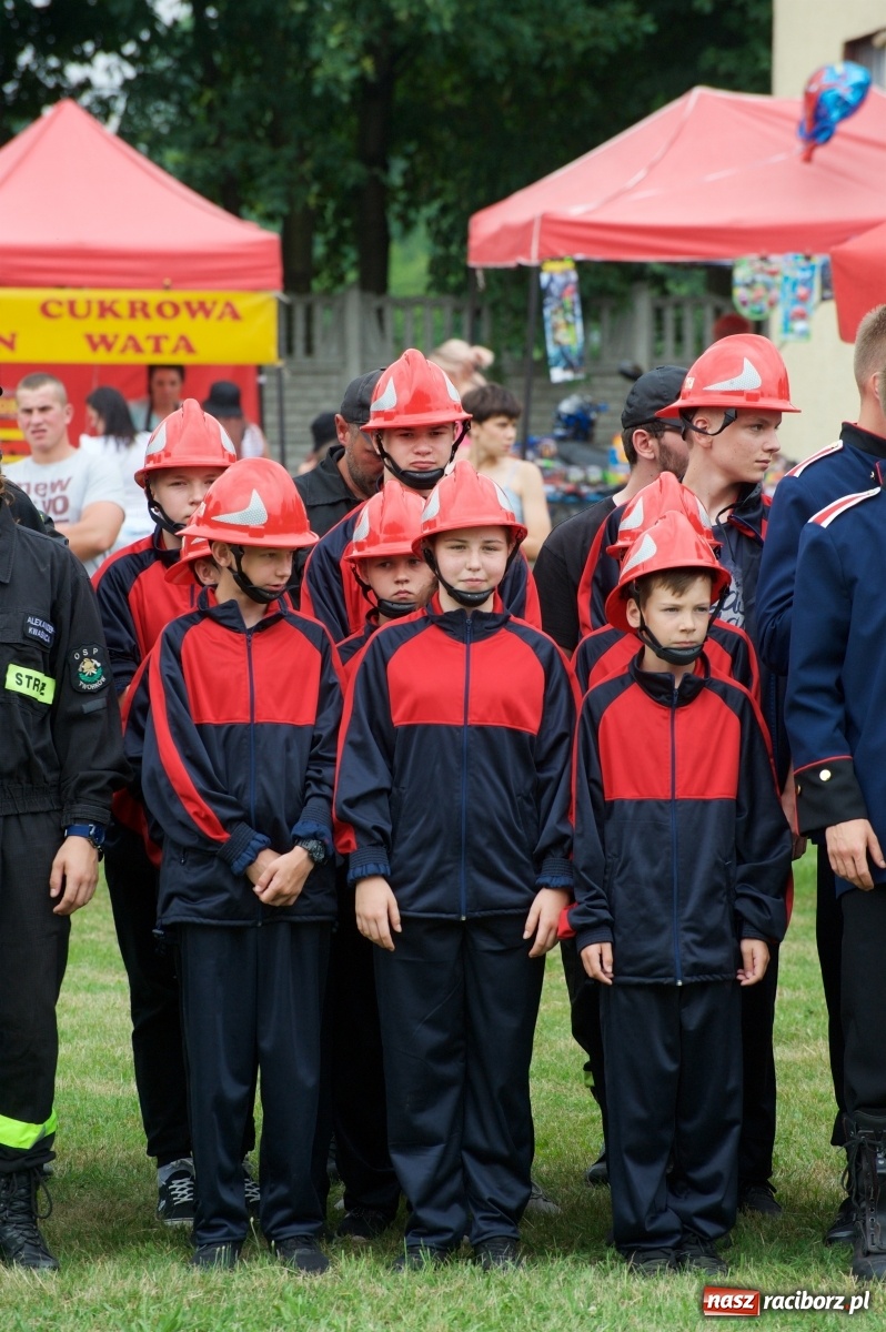 Zdjęcie w galerii na portalu naszraciborz.pl: Tak po strażacku bawiły się wczoraj Bieńkowice [FOTO] wiadomości z regionu