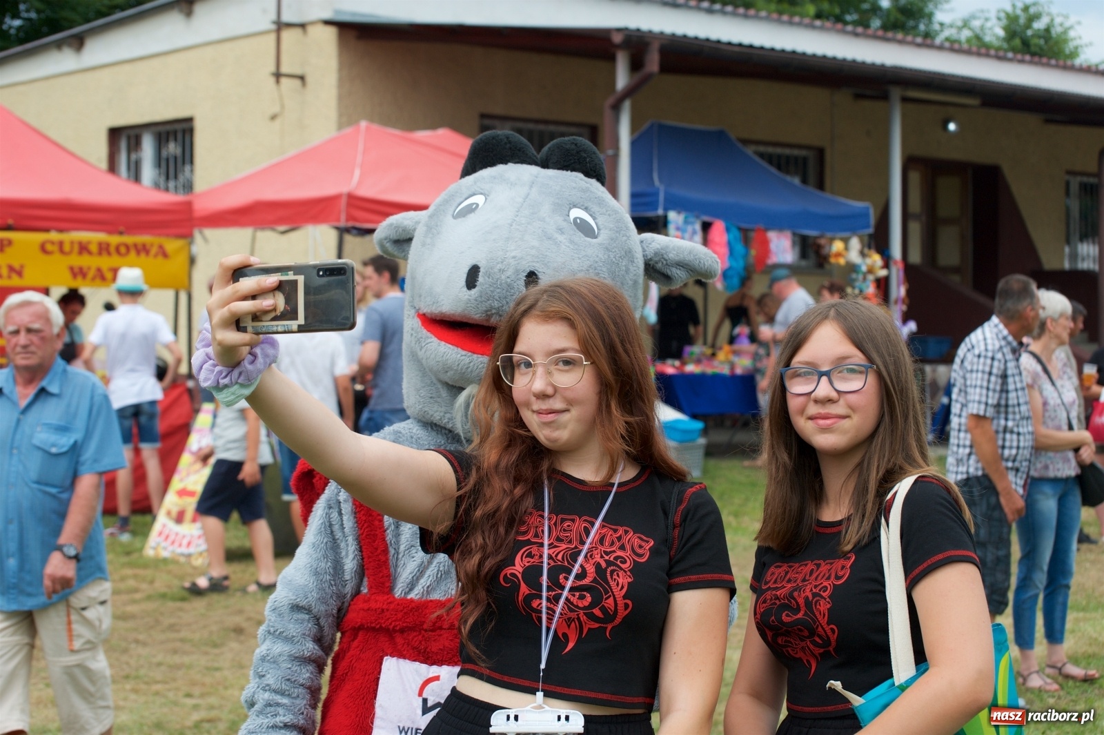 Zdjęcie w galerii na portalu naszraciborz.pl: Tak po strażacku bawiły się wczoraj Bieńkowice [FOTO] wiadomości z regionu