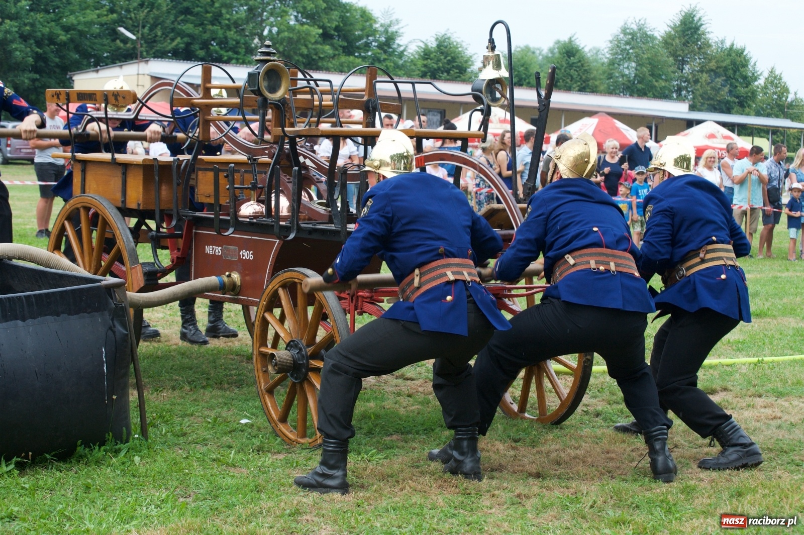 Zdjęcie w galerii na portalu naszraciborz.pl: Tak po strażacku bawiły się wczoraj Bieńkowice [FOTO] wiadomości z regionu