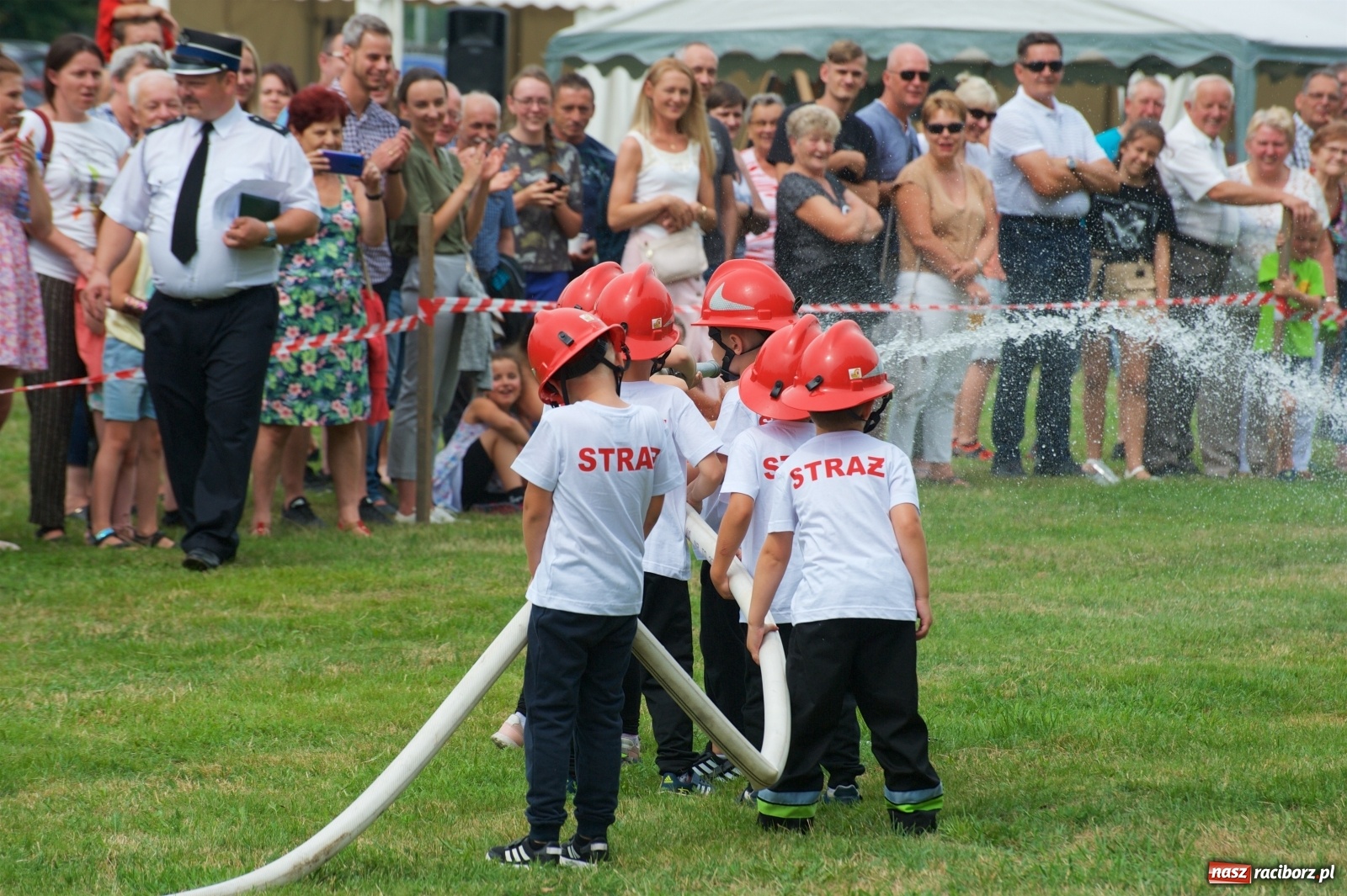 Zdjęcie w galerii na portalu naszraciborz.pl: Tak po strażacku bawiły się wczoraj Bieńkowice [FOTO] wiadomości z regionu